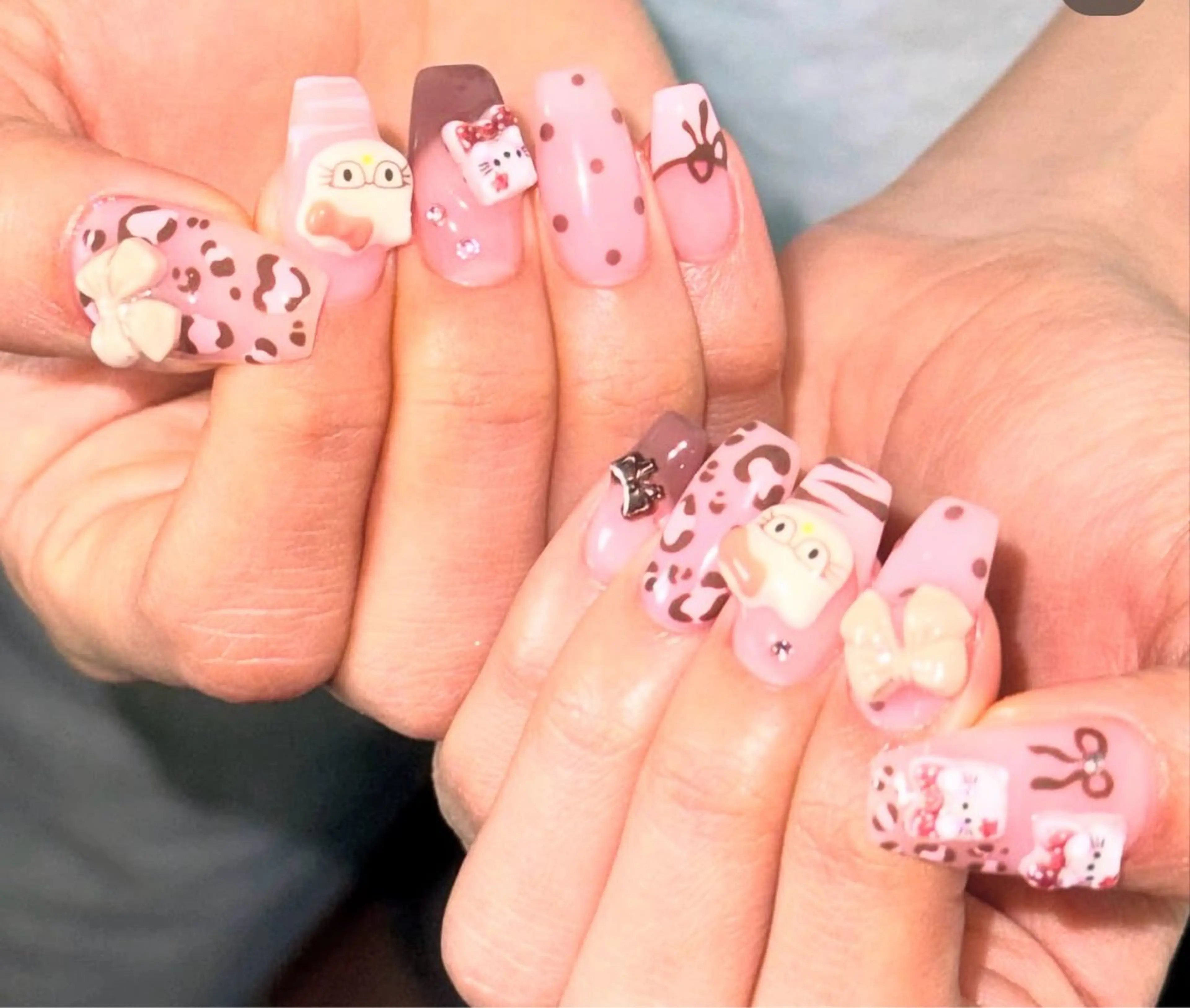 ネイル 長さ出し ネイルチップ ハンドネイル ダン チャンのネイルデザイン