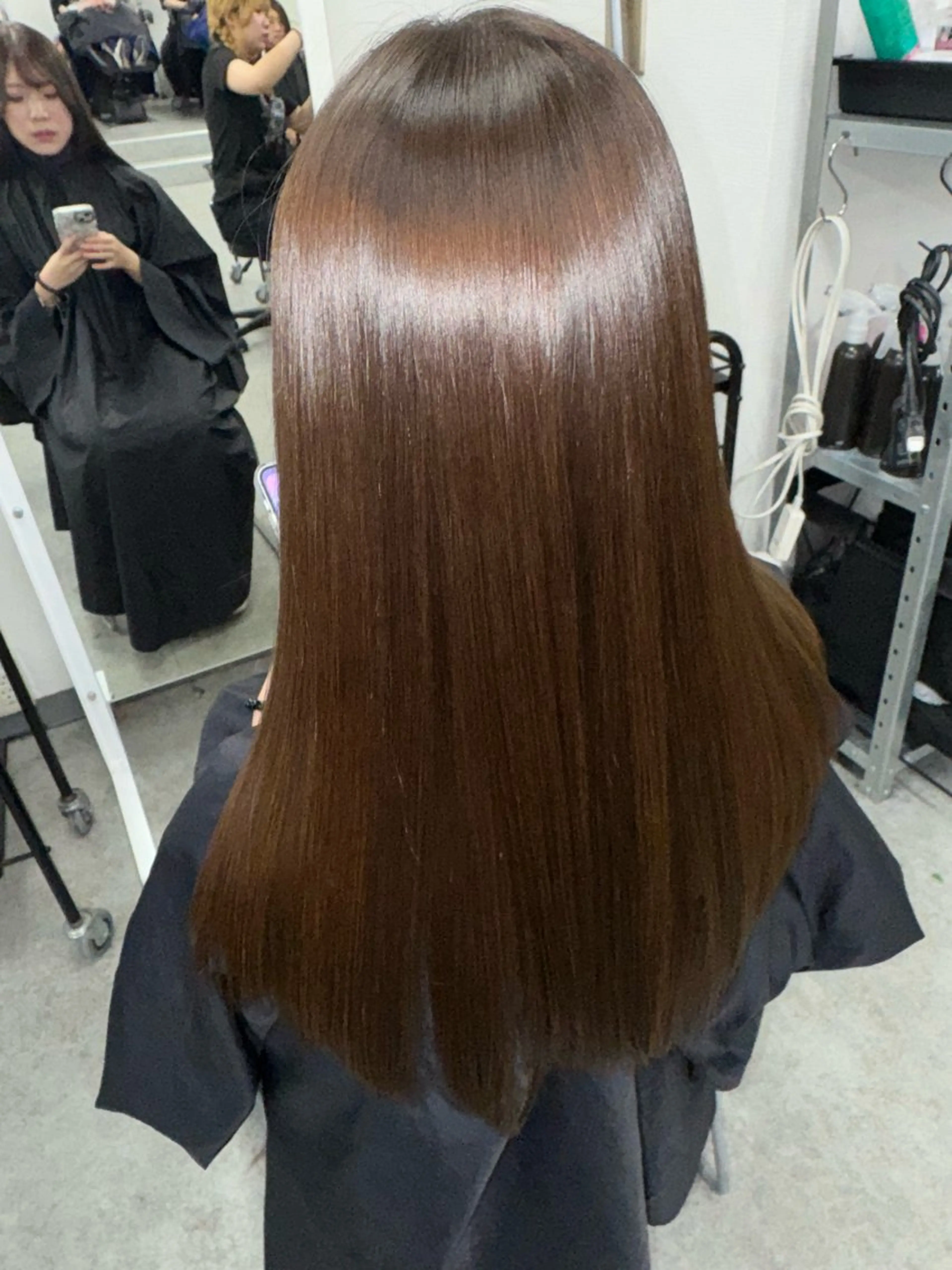 ロング カラー ヘアアレンジ 赤み消しブラウン プロ🐿けんご🐿のヘアスタイル