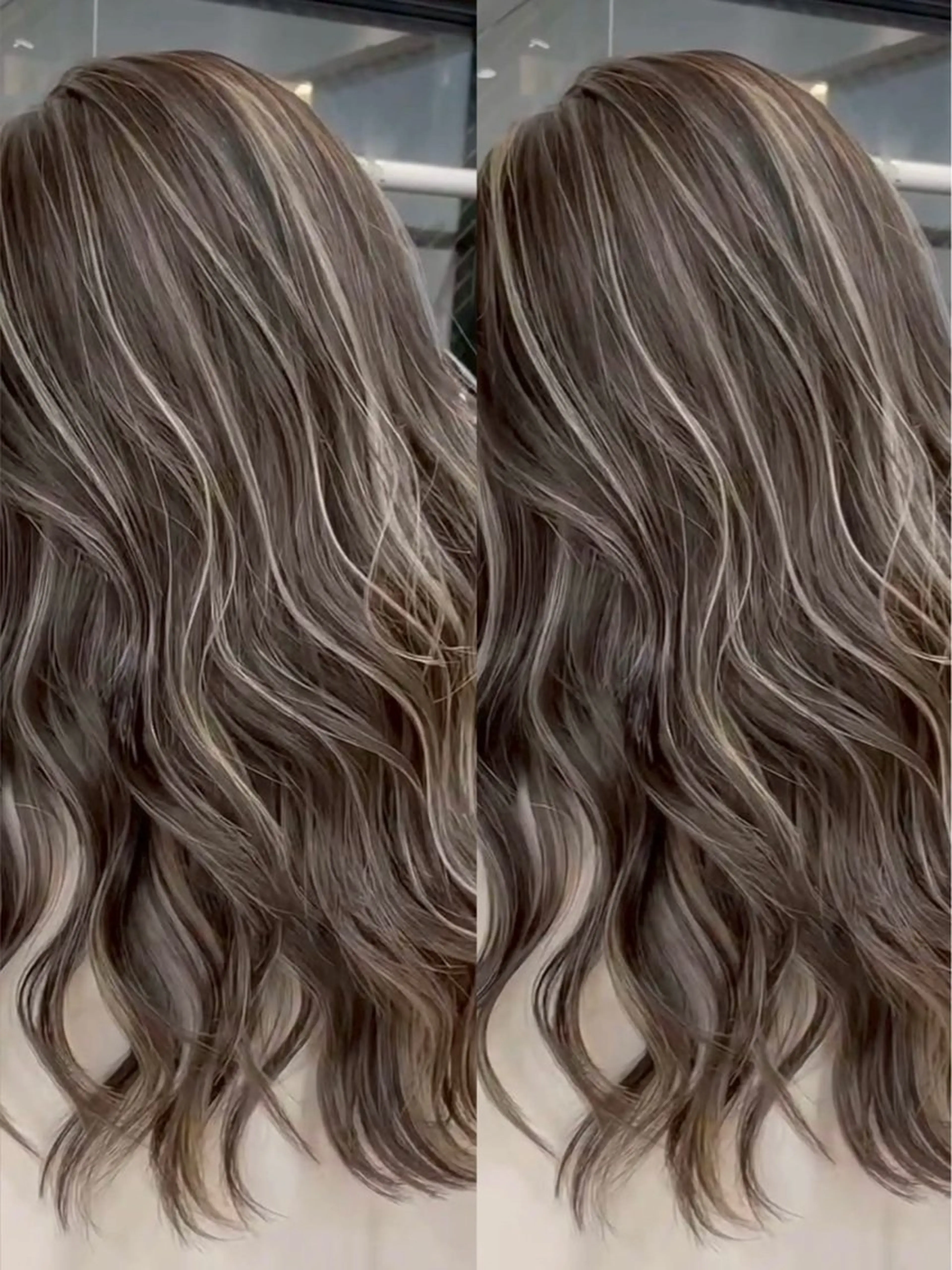 ロング カラー デザインカラー グレージュ ハイライトカラー ハイライト ヘアカラー 表参道/ハイライト リタッチ/縮毛矯正のヘアスタイル