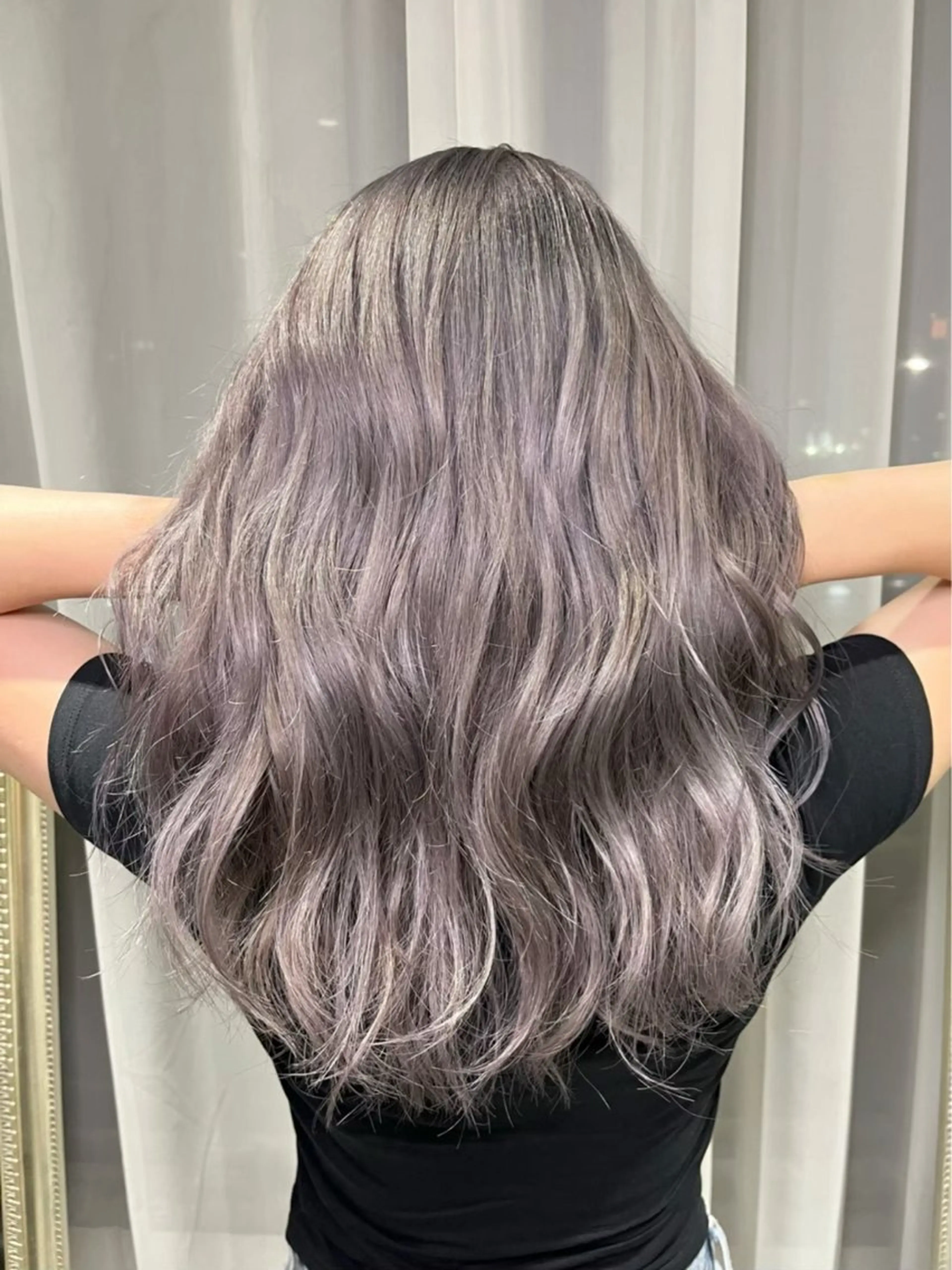 ロング カラー ベージュカラー シルバー シルバーベージュ ヘアカラー トリートメント 🫧inc新小岩 🫧MANAMI🫧のヘアスタイル