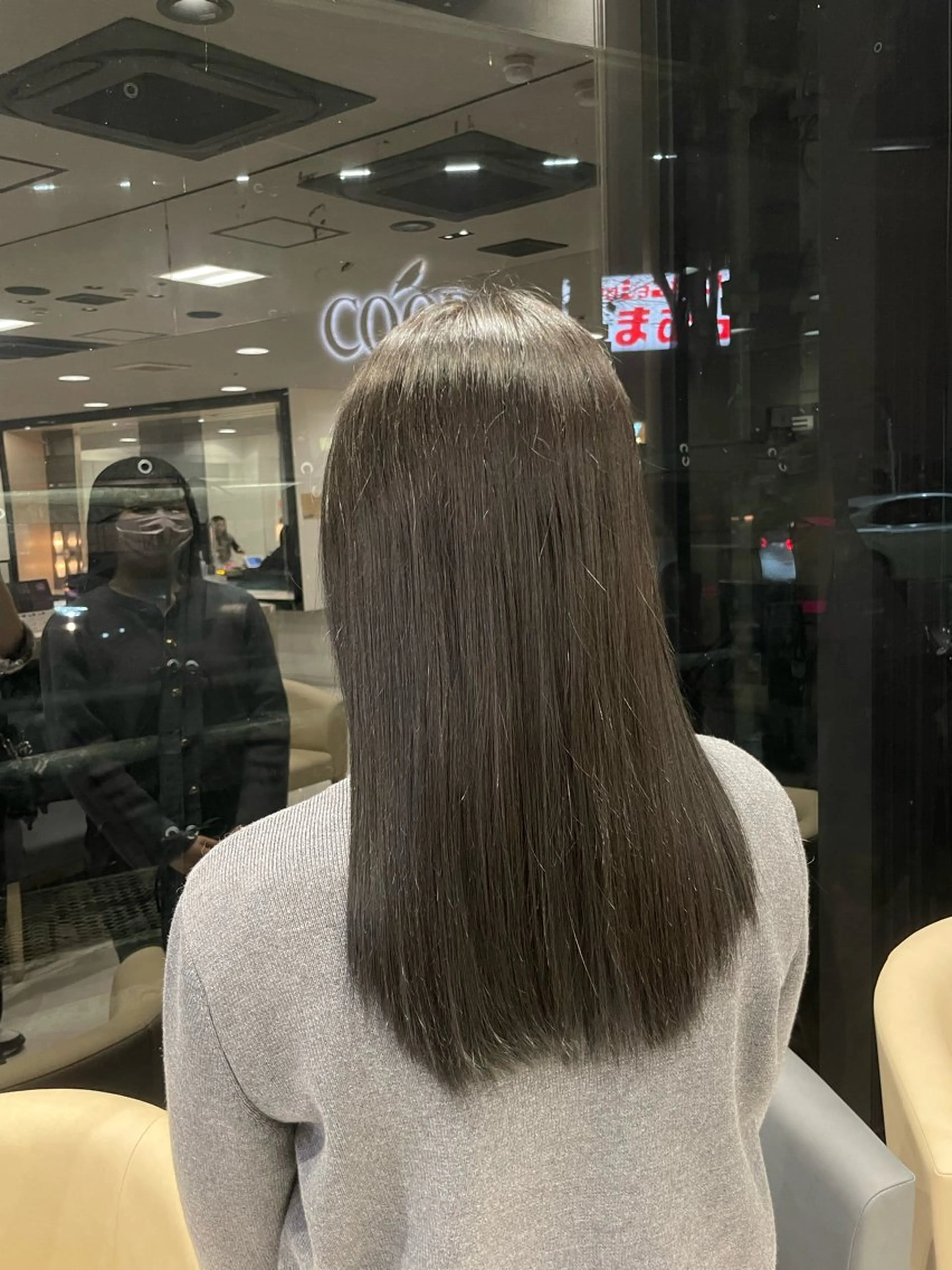 ロング カラー アッシュ 透明感カラー ヘアカラー クロスパーマ/うる艶 カラー/Kurumiのヘアスタイル