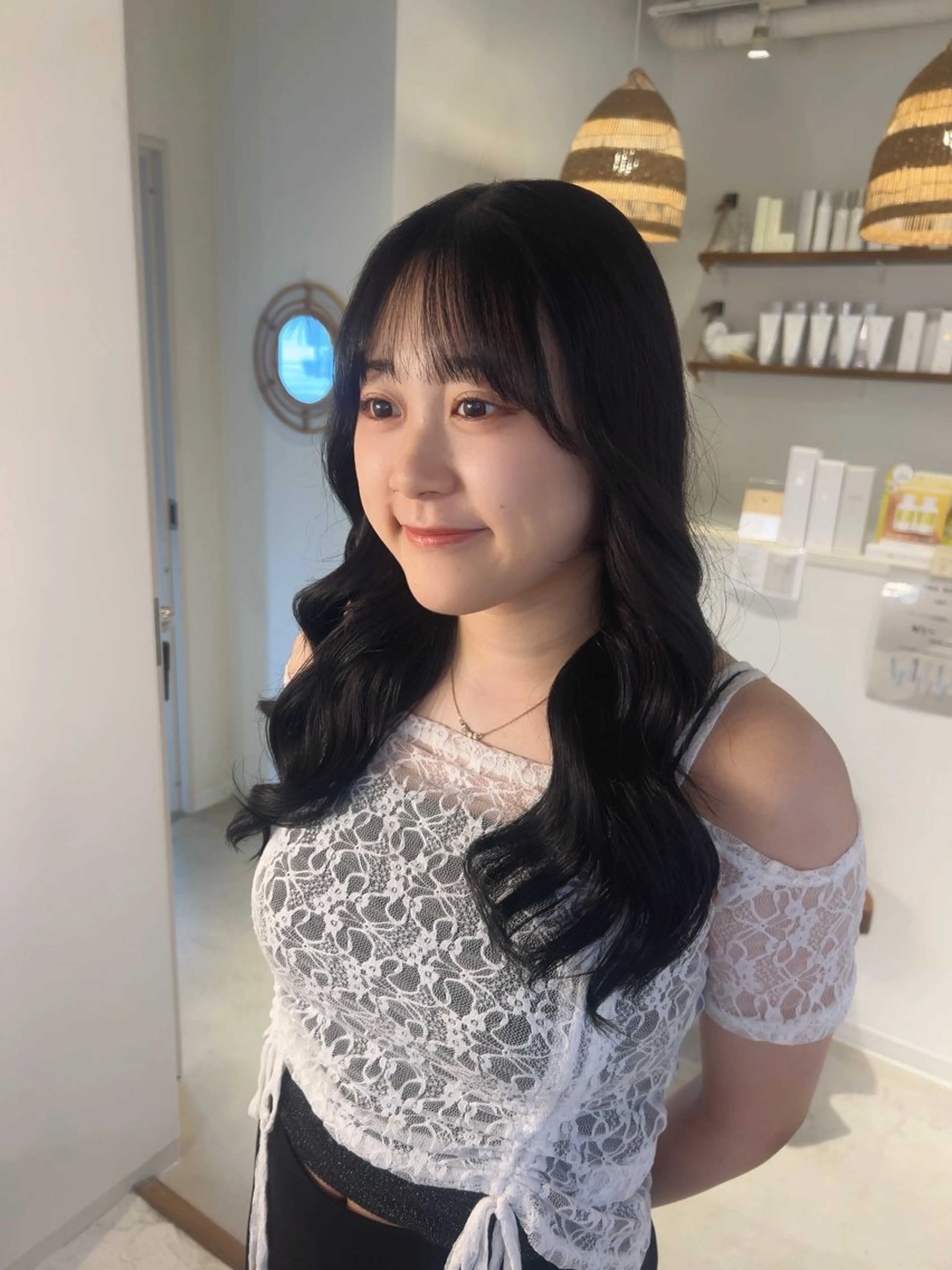 ロング shu ブラウンピンクカラーのヘアスタイル