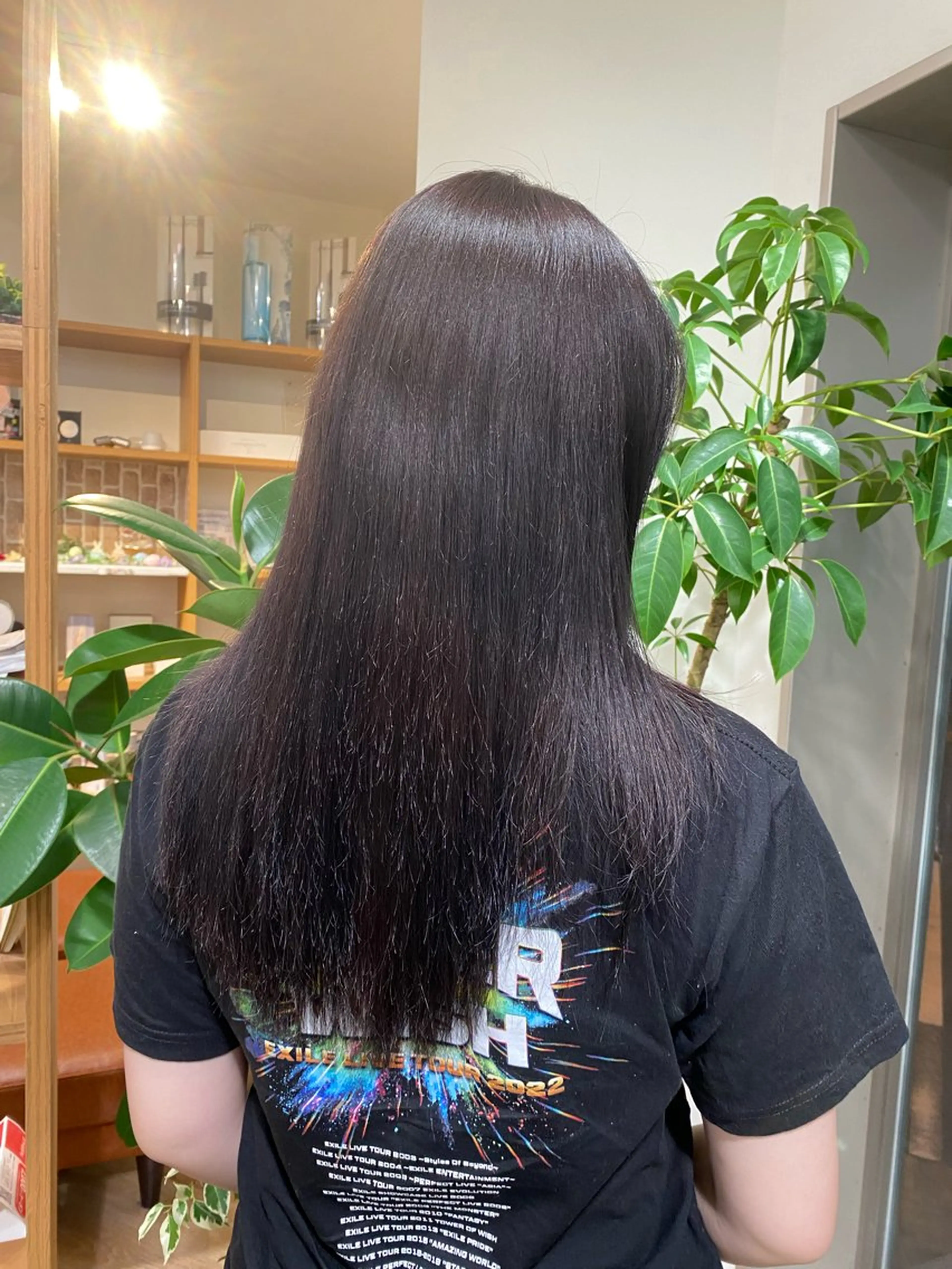 カラー みやもと みくのヘアスタイル