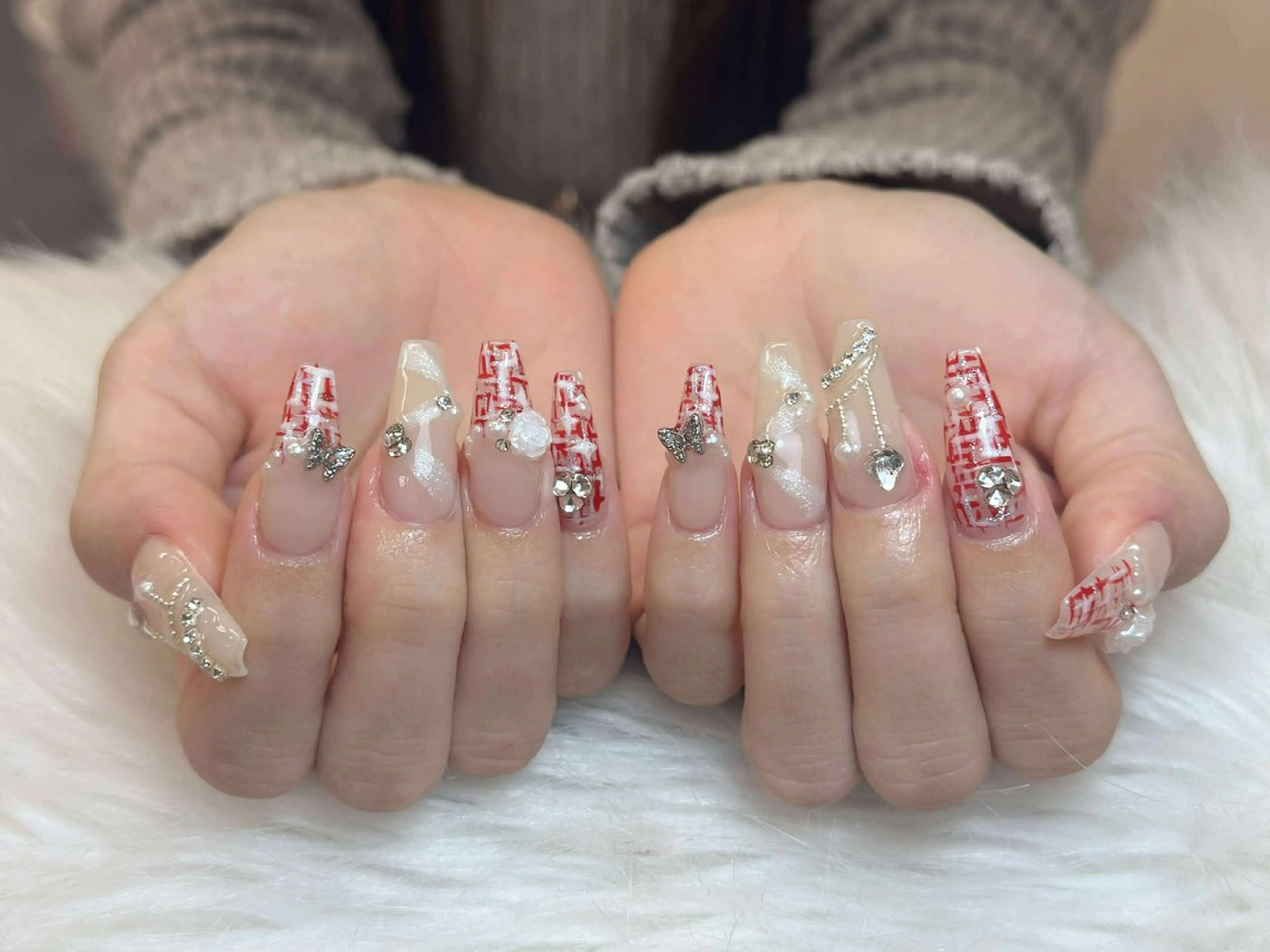 ネイル アートネイル 成人式 ジェルネイル ニュアンスネイル 夏ネイル ハンドネイル Jenn Nail Salonのネイルデザイン