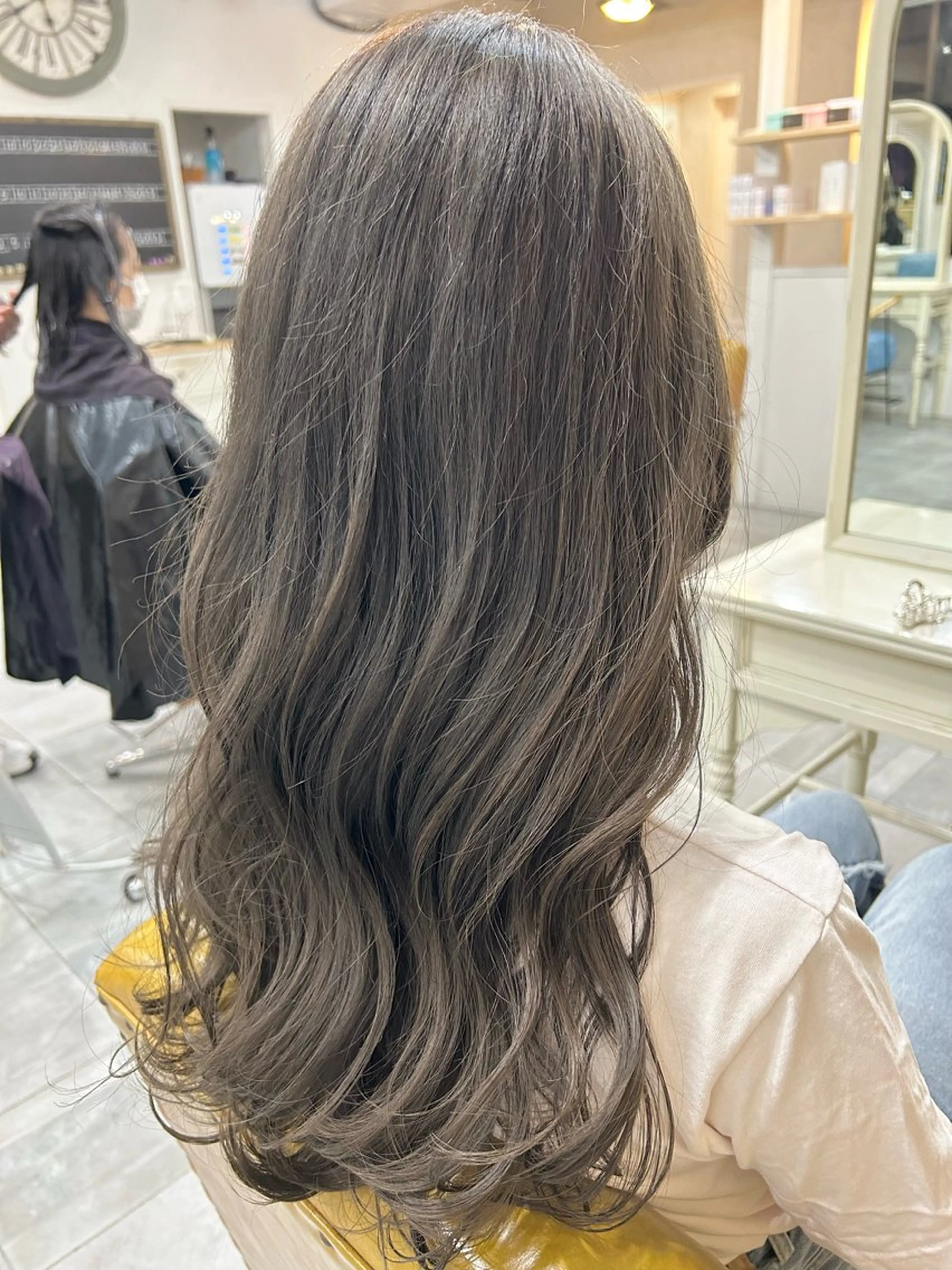 ロング カラー ベージュカラー オリーブベージュ 顔まわりカット/ボブ /🧁とーこ🧁のヘアスタイル