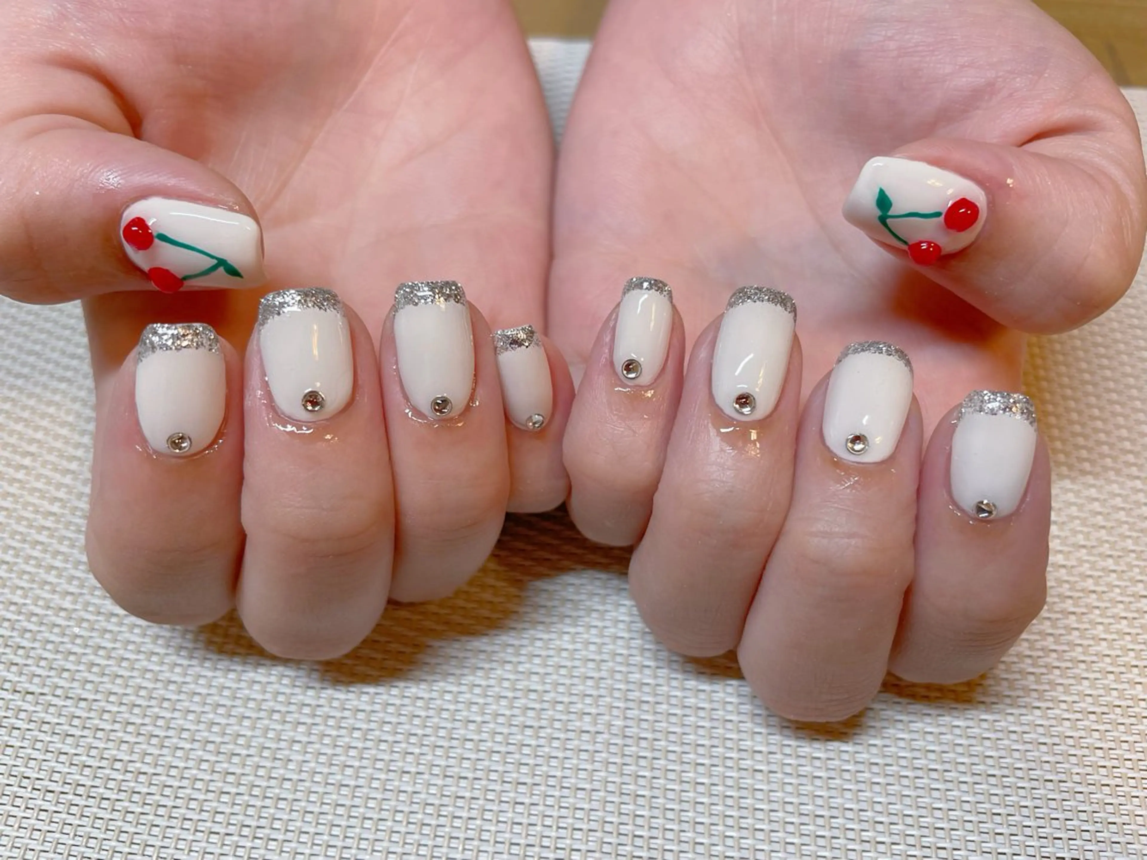 ネイル ハンドネイル エン Nail salonのネイルデザイン