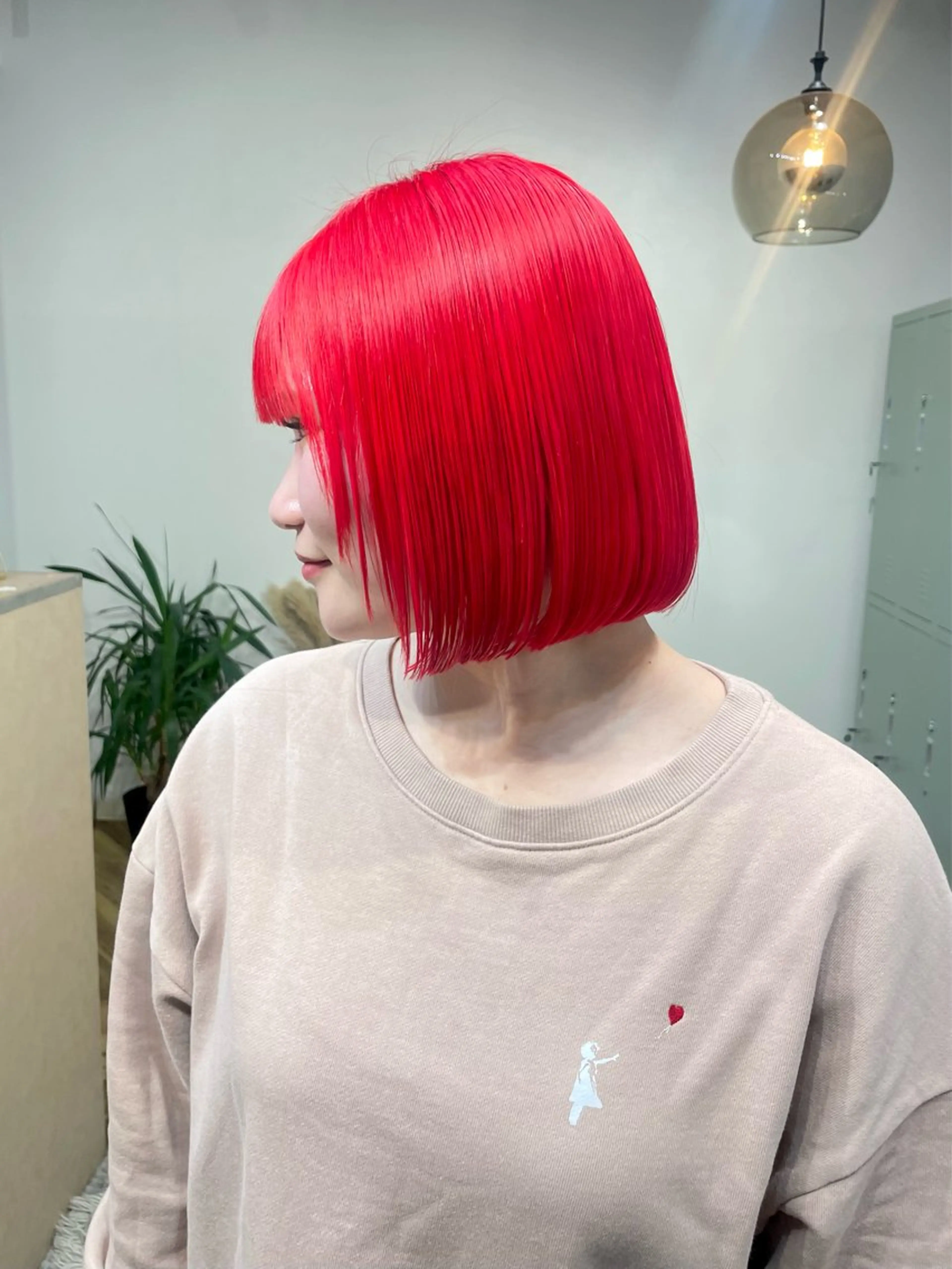 ショート カラー 切りっぱなしボブ レッドカラー ボブ lani hair salon所属・SHOTO ハイトー ン/デザインカラーのヘアスタイル