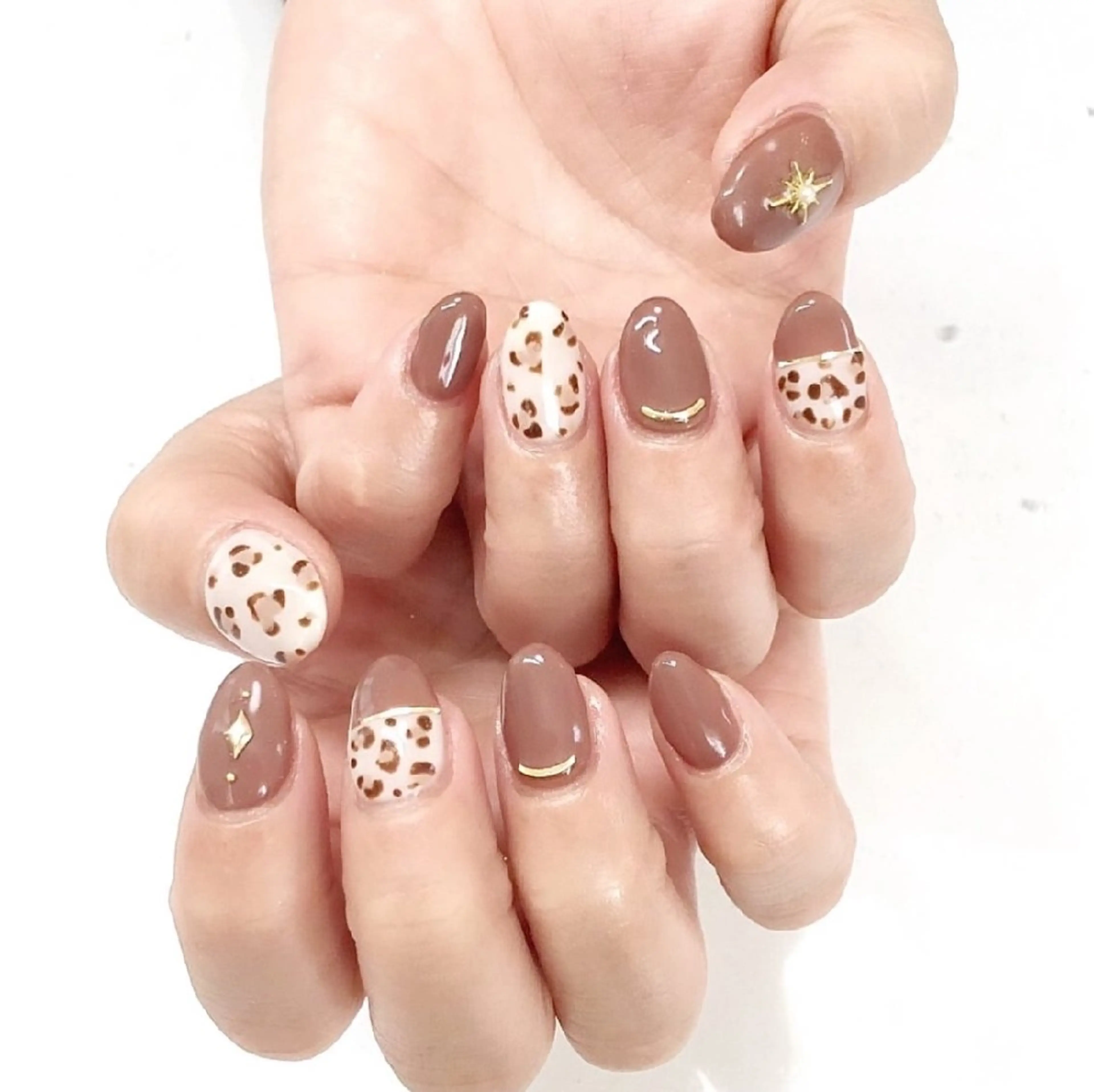 ネイル ぴはくサロン　ネイル あんどアイラッシュのマツエク・マツパデザイン