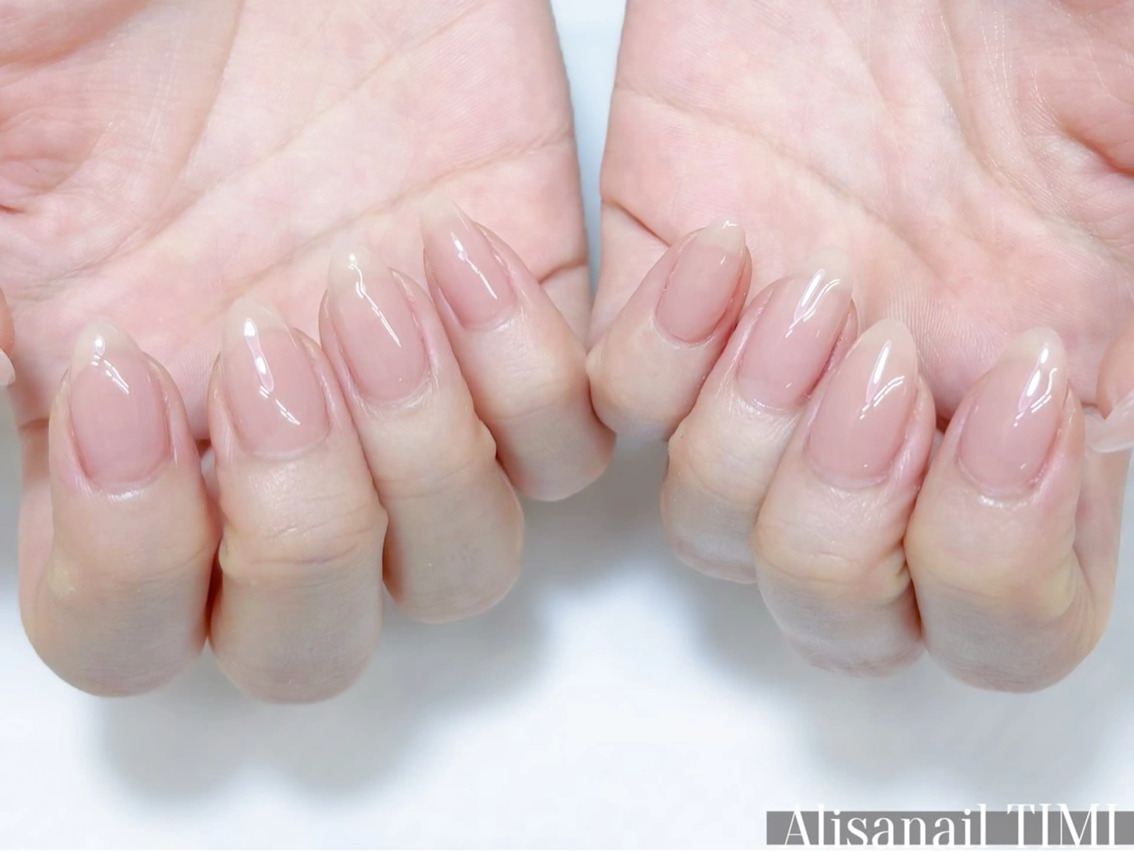ネイル ワンカラーネイル ハンドネイル Alisa nail Timiのネイルデザイン