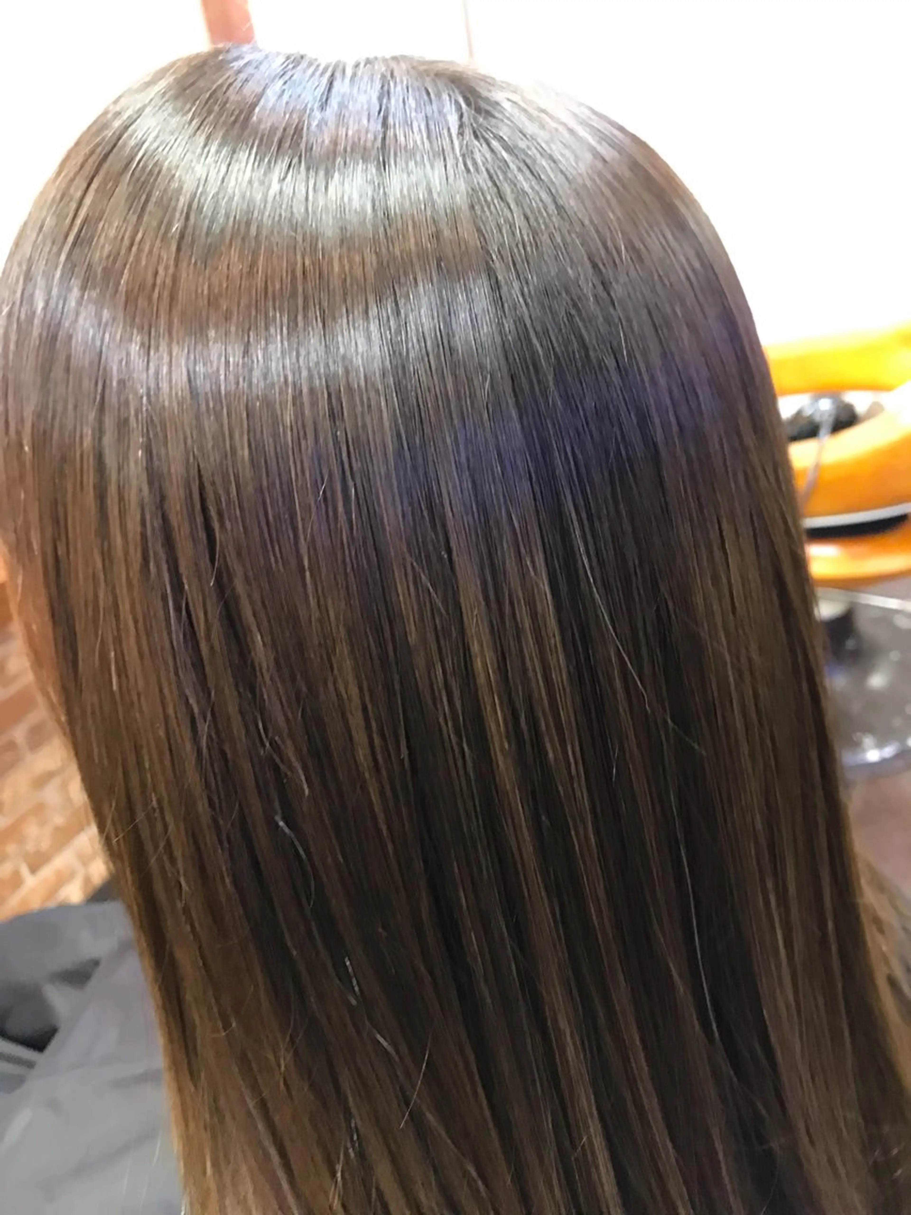 セミロング パーマ 桧山 真のヘアスタイル