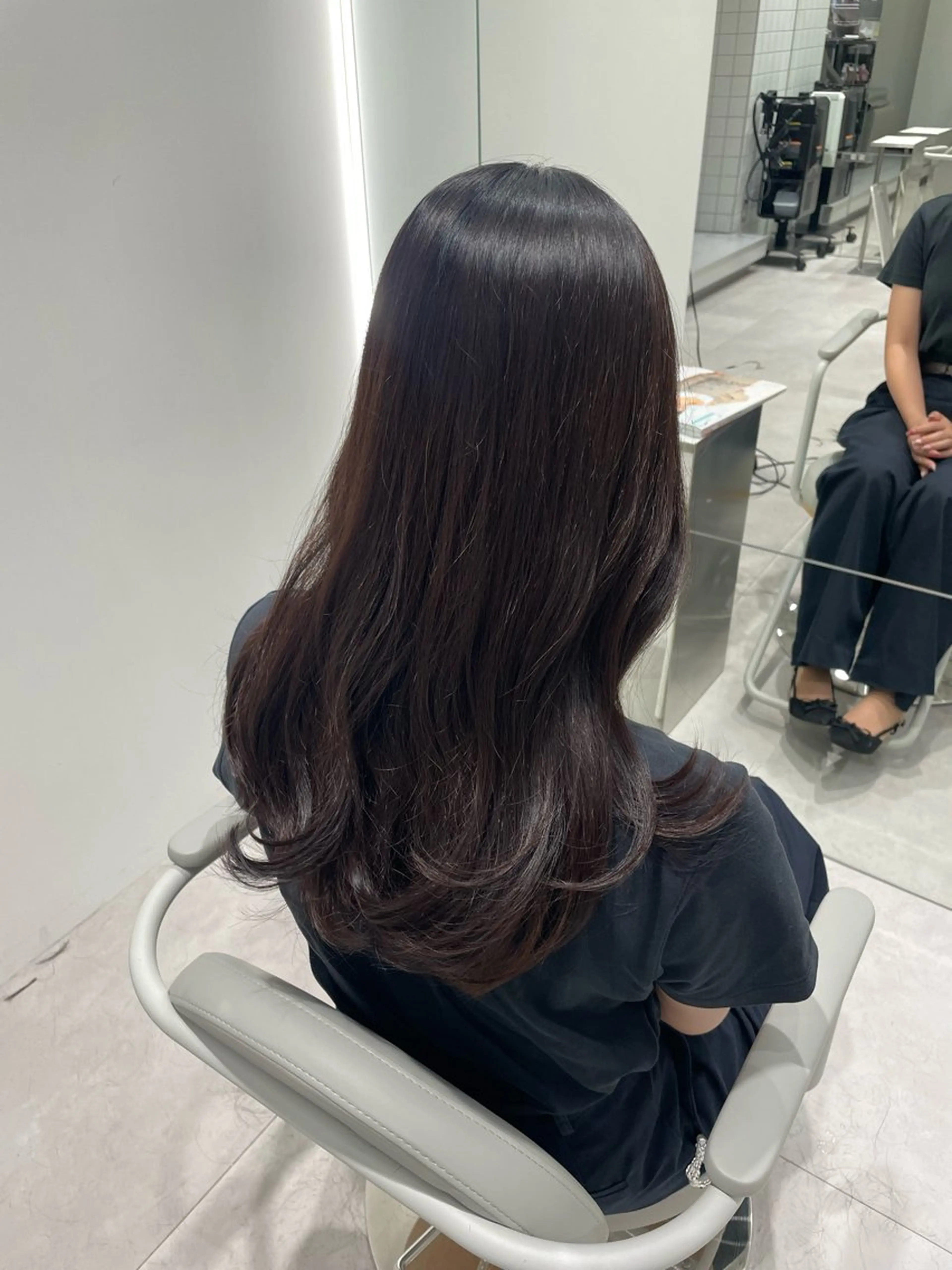 セミロング カット ヘアカラー 石川 優奈のヘアスタイル