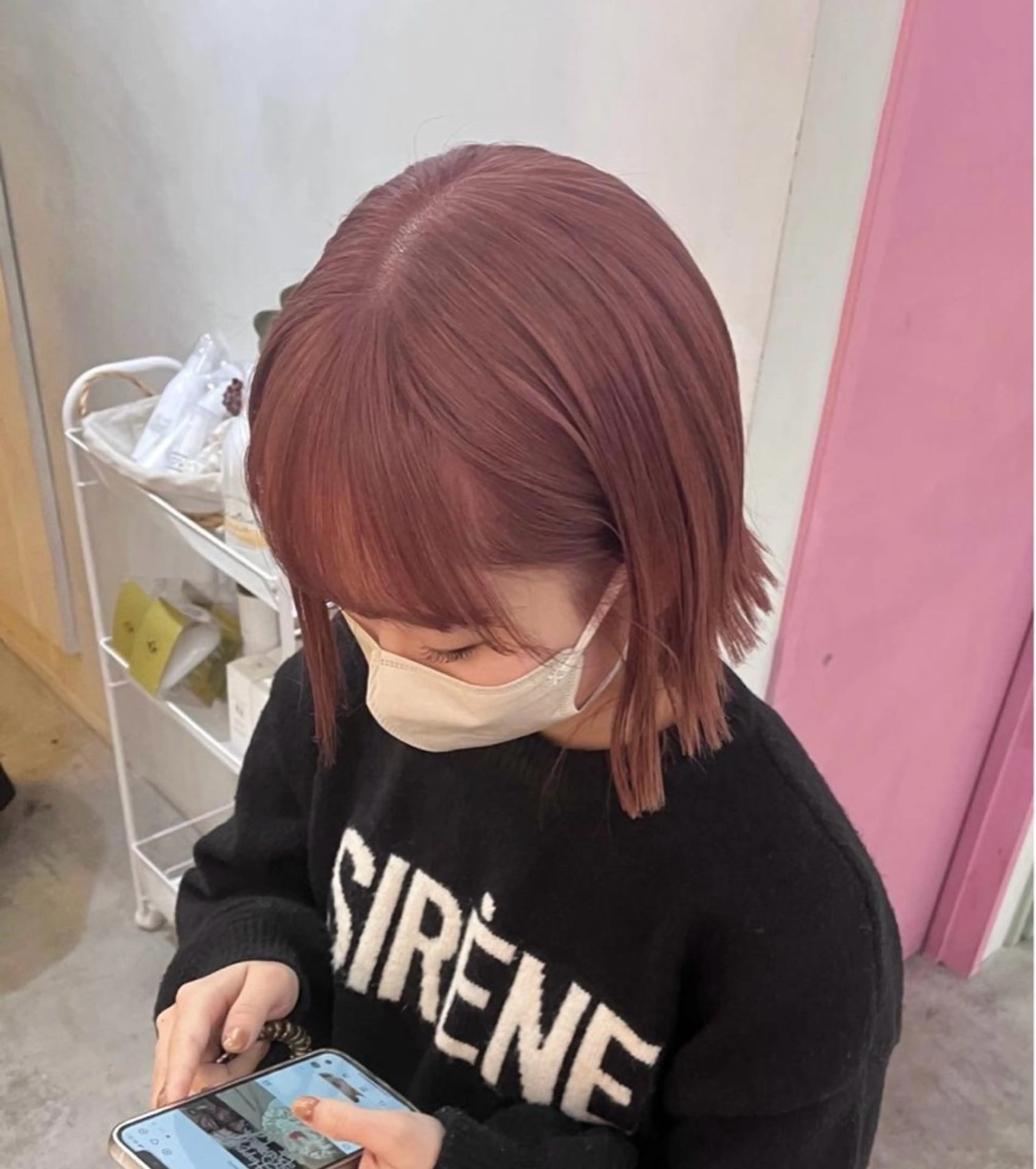 ミディアム カラー ベージュカラー ブリーチ ピンクカラー ピンクベージュ ヘアカラー トリートメント 暖色/まろベージュ/ シカタユウカのヘアスタイル