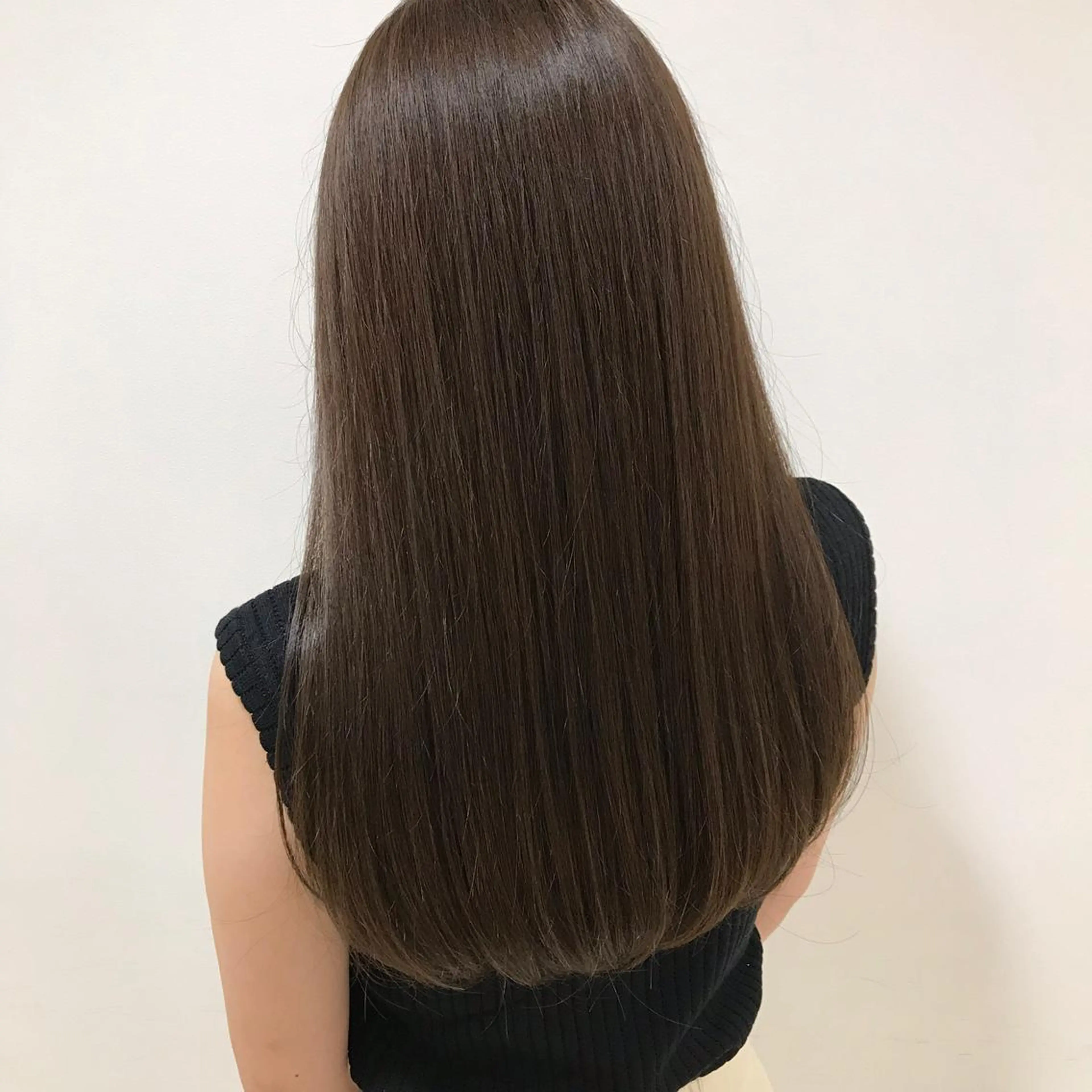 セミロング 【ボブ、ミディアム、 髪質改善】浅川俊輝のヘアスタイル