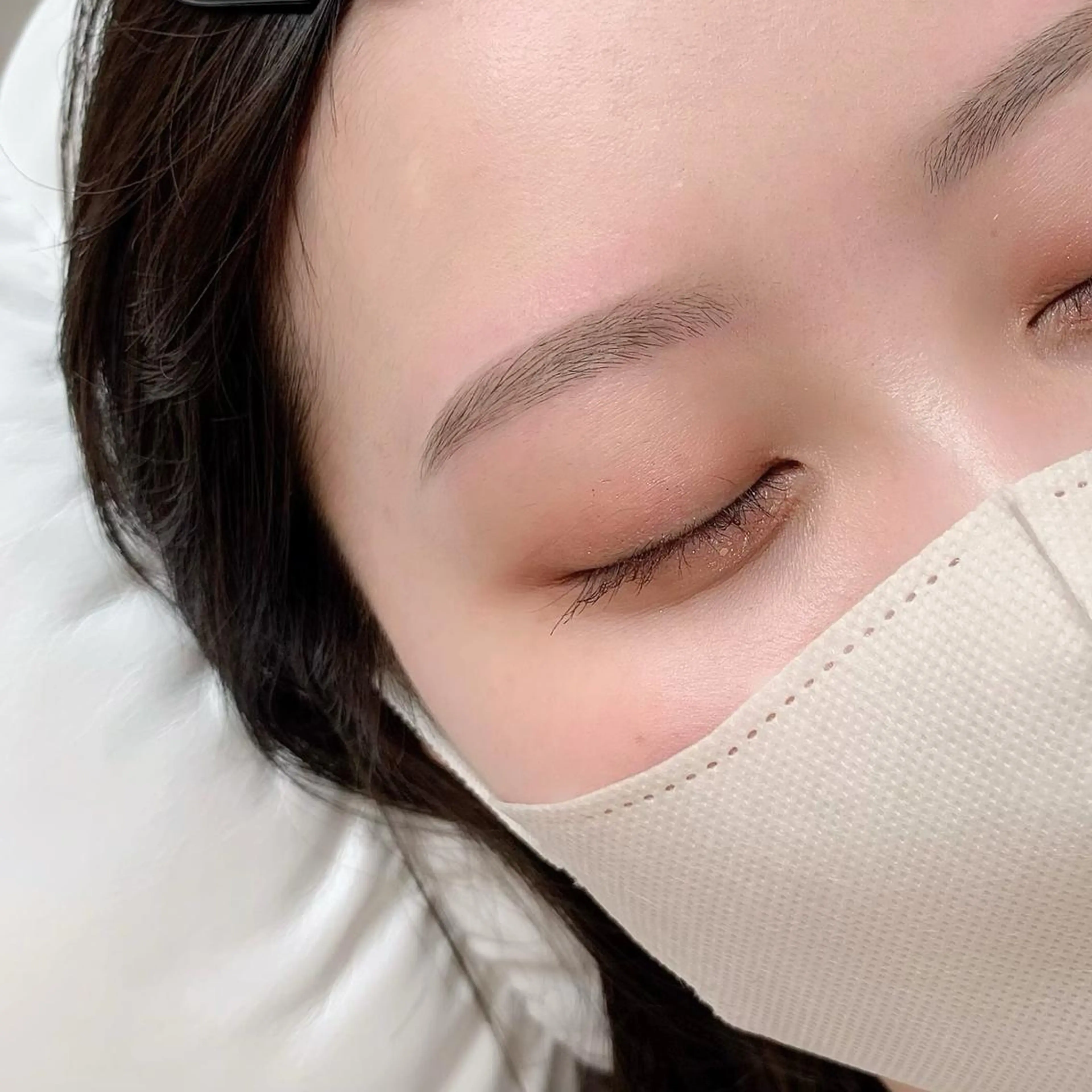 期間限定価格🎖️眉ワックス脱毛🩵design +wax+カット+間引き(毛量調節)+cut+eyebrow makeの写真