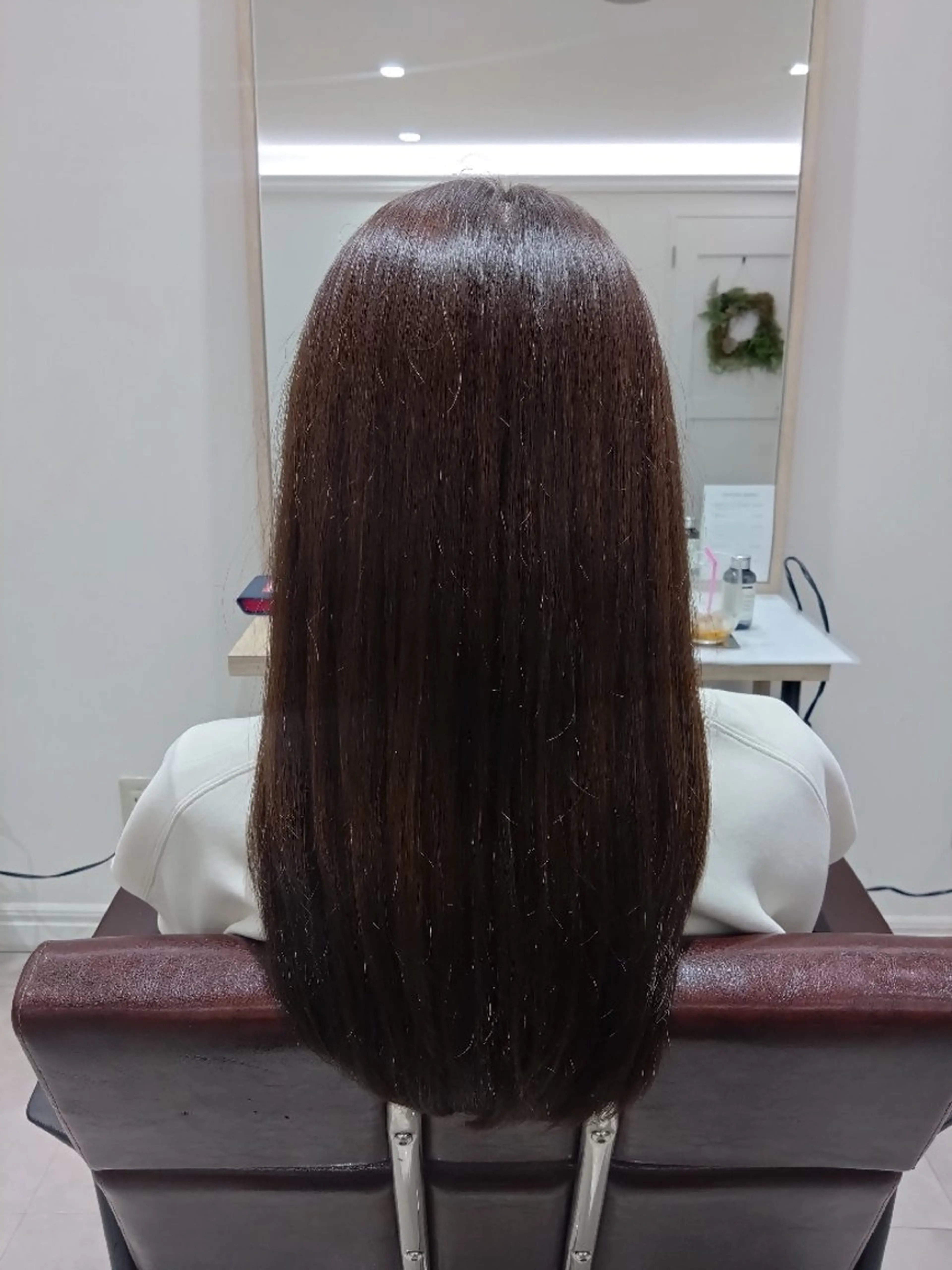 カラー ロング ブラウンカラー ショコラブラウン 中山 樹のヘアスタイル