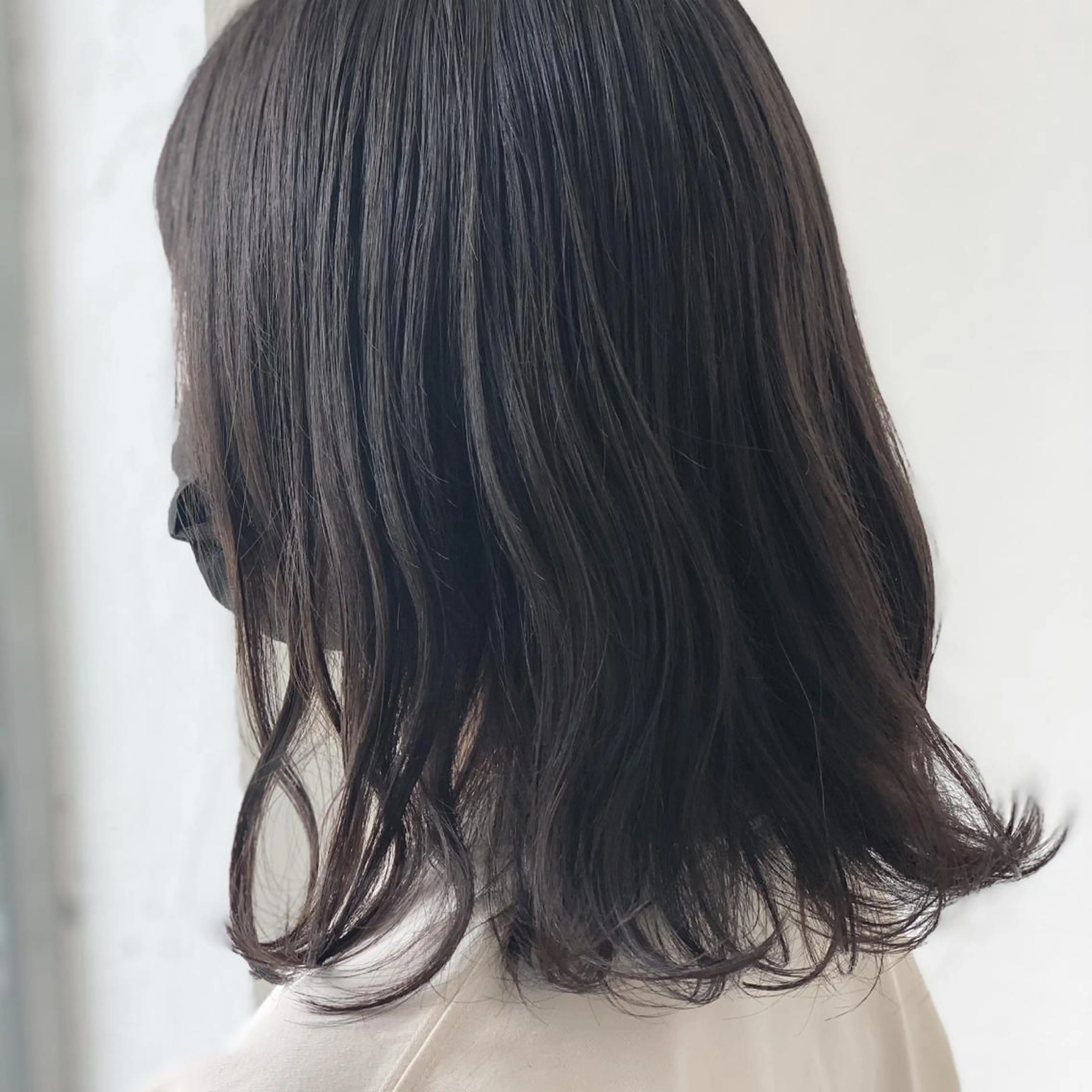 セミロング カラー カット ヘアカラー タナカ マナミのヘアスタイル