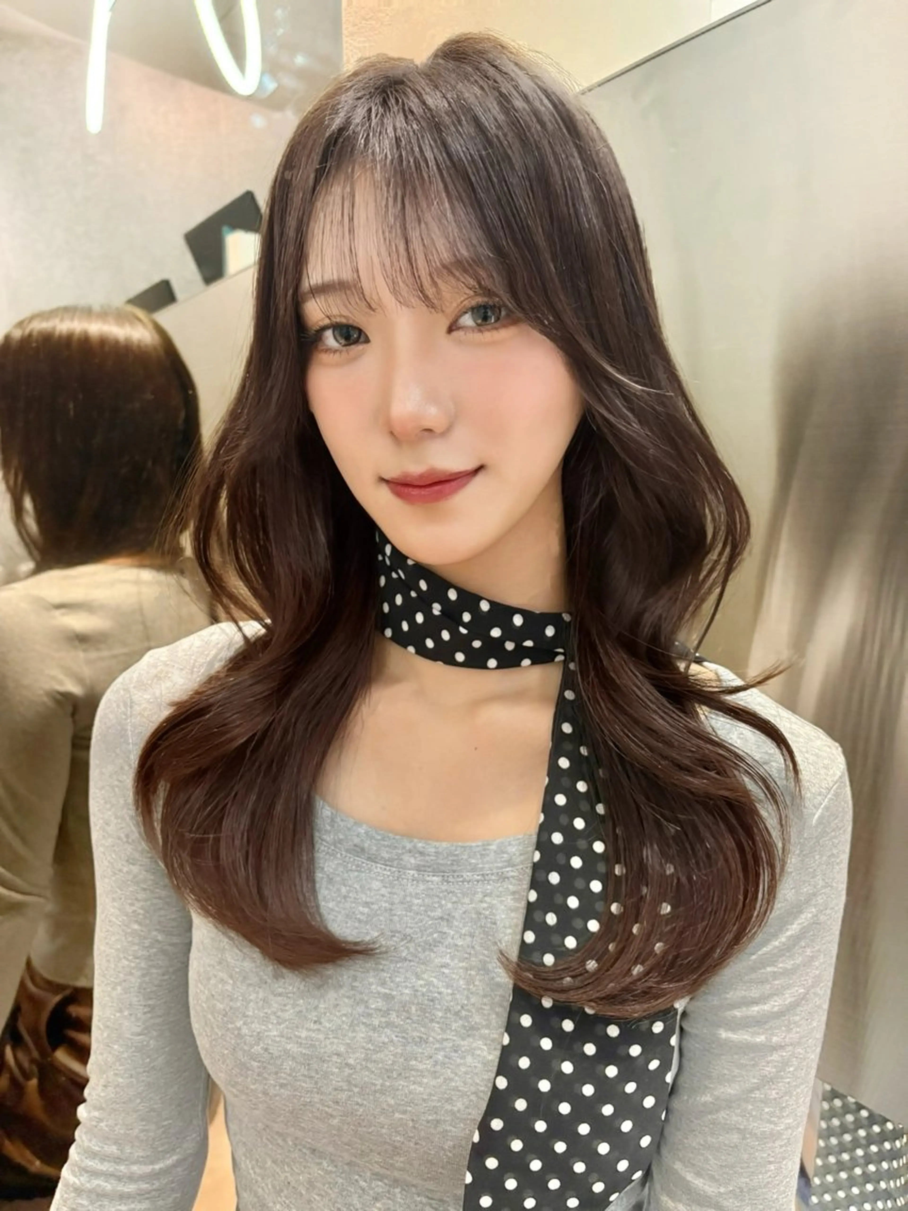 ロング カラー ヘアアレンジ アッシュ 黒髪 ブリーチ ブルーカラー ブルーブラック カット ヘアカラー トリートメント ヘアセット 大宮‎🩵盛れ顔周り 髪質改善 佐藤 和のヘアスタイル