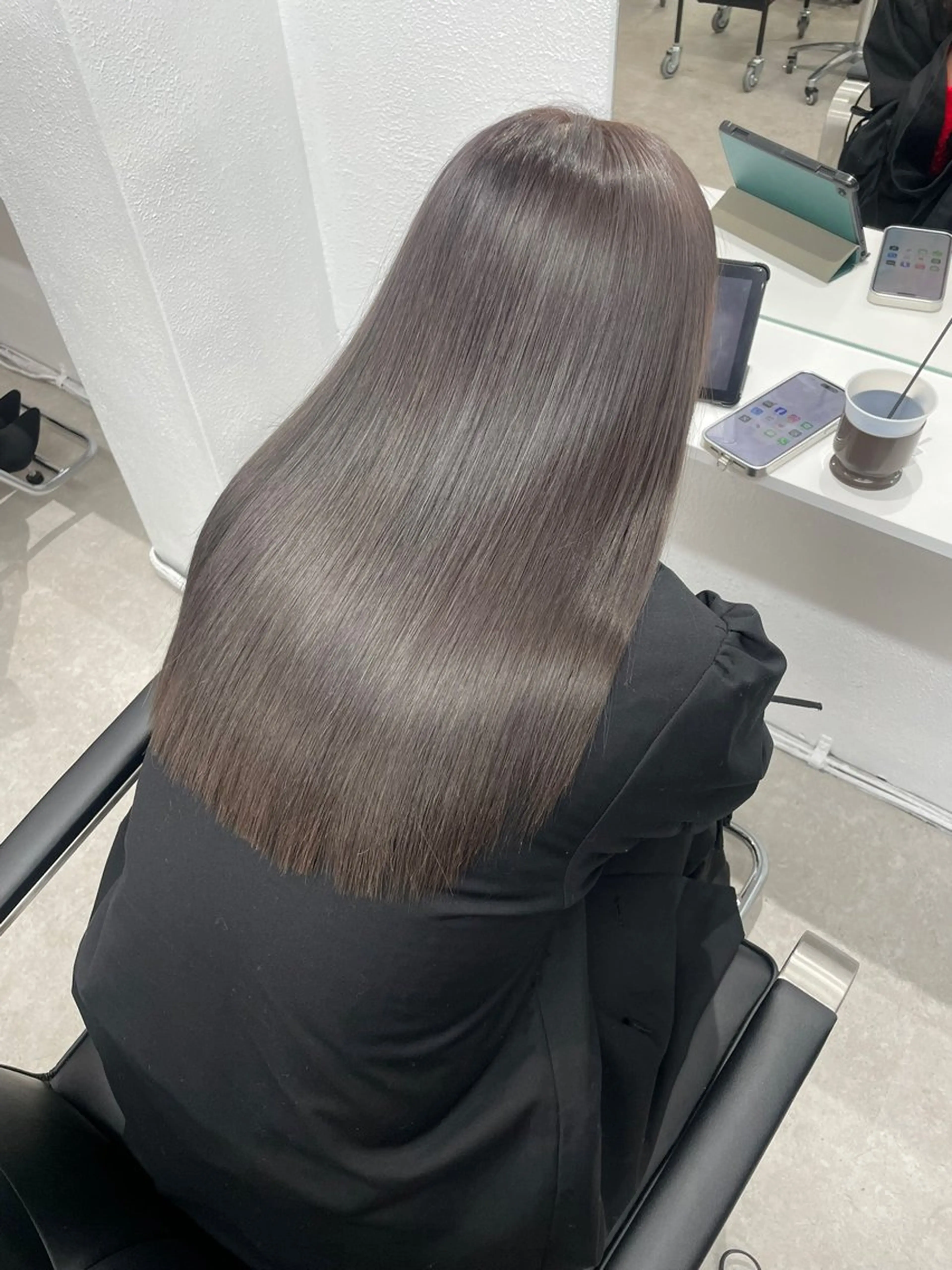 ロング カラー 韓国風/レイヤー/ 長谷七海のヘアスタイル