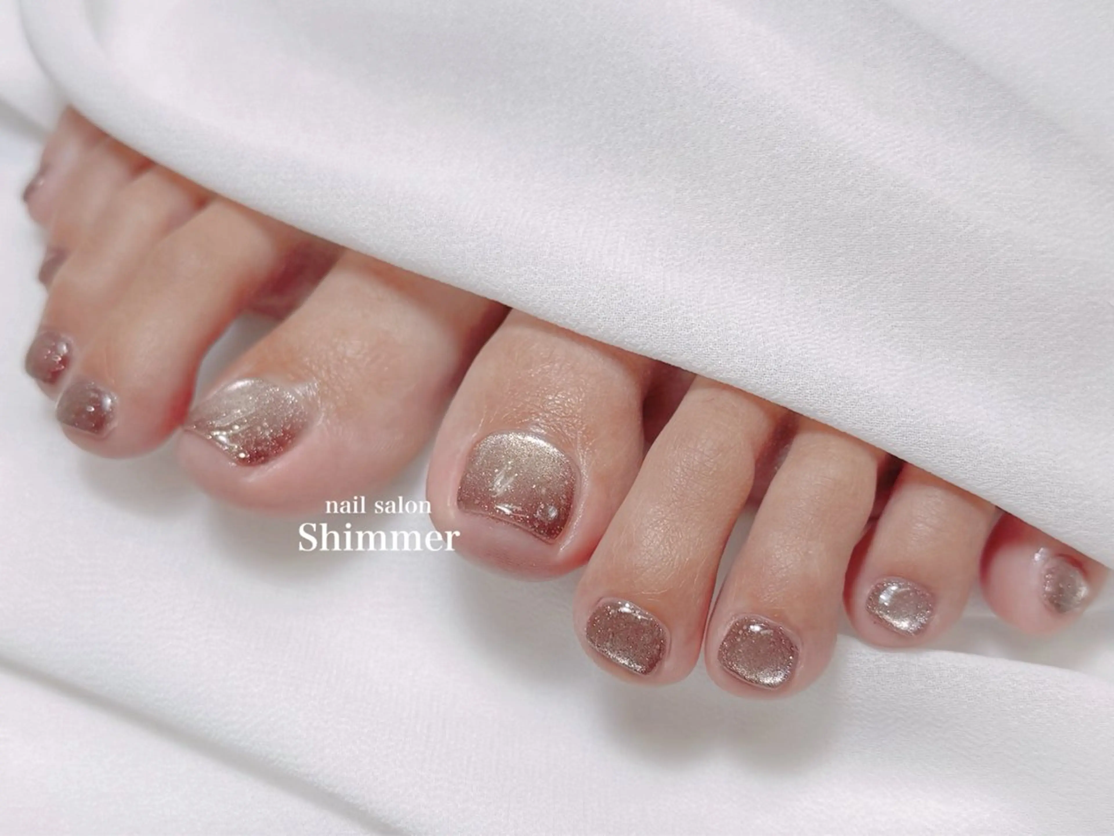 ネイル フットネイル Shimmer Risaのネイルデザイン