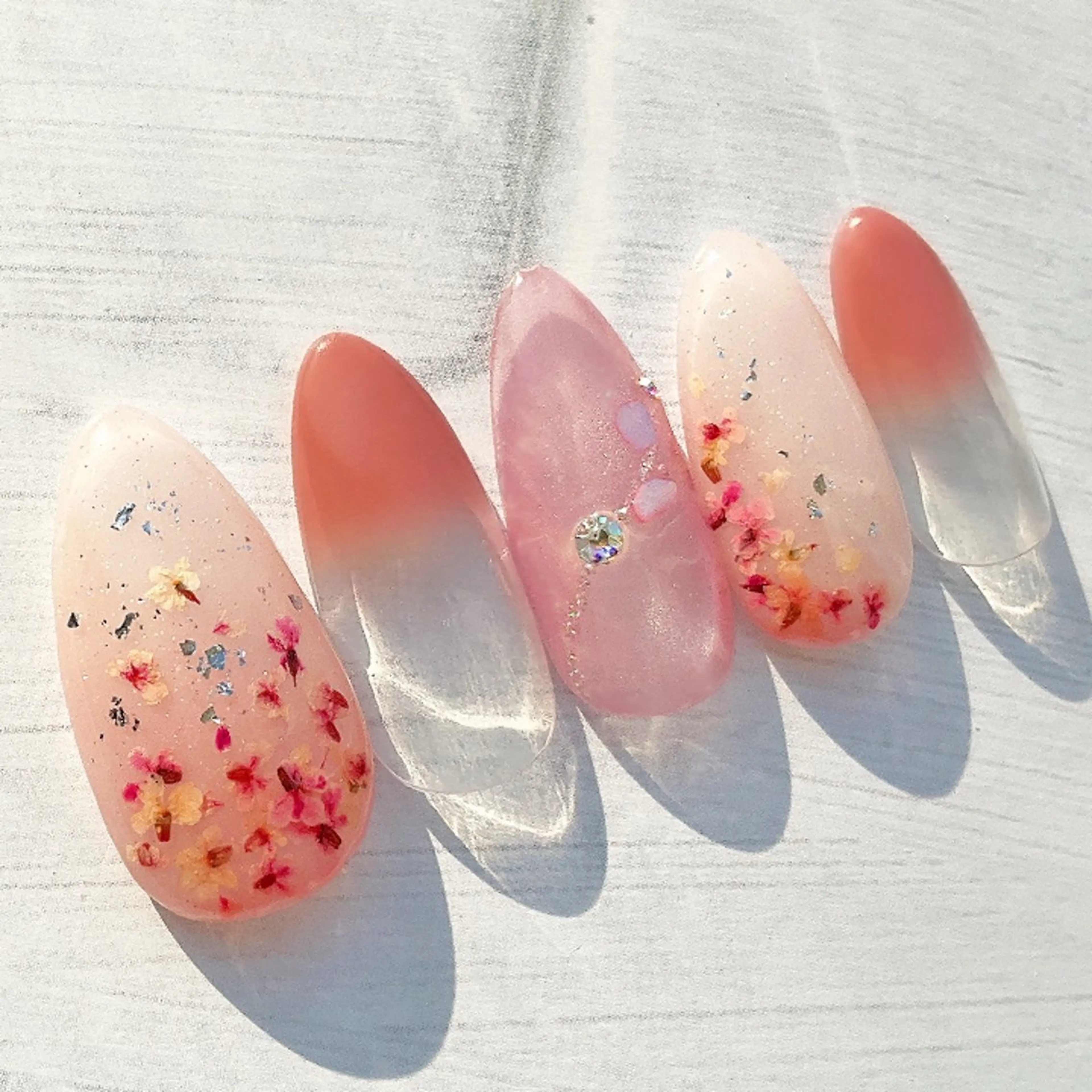 ネイル ハンドネイル 宮森 貴子のネイルデザイン