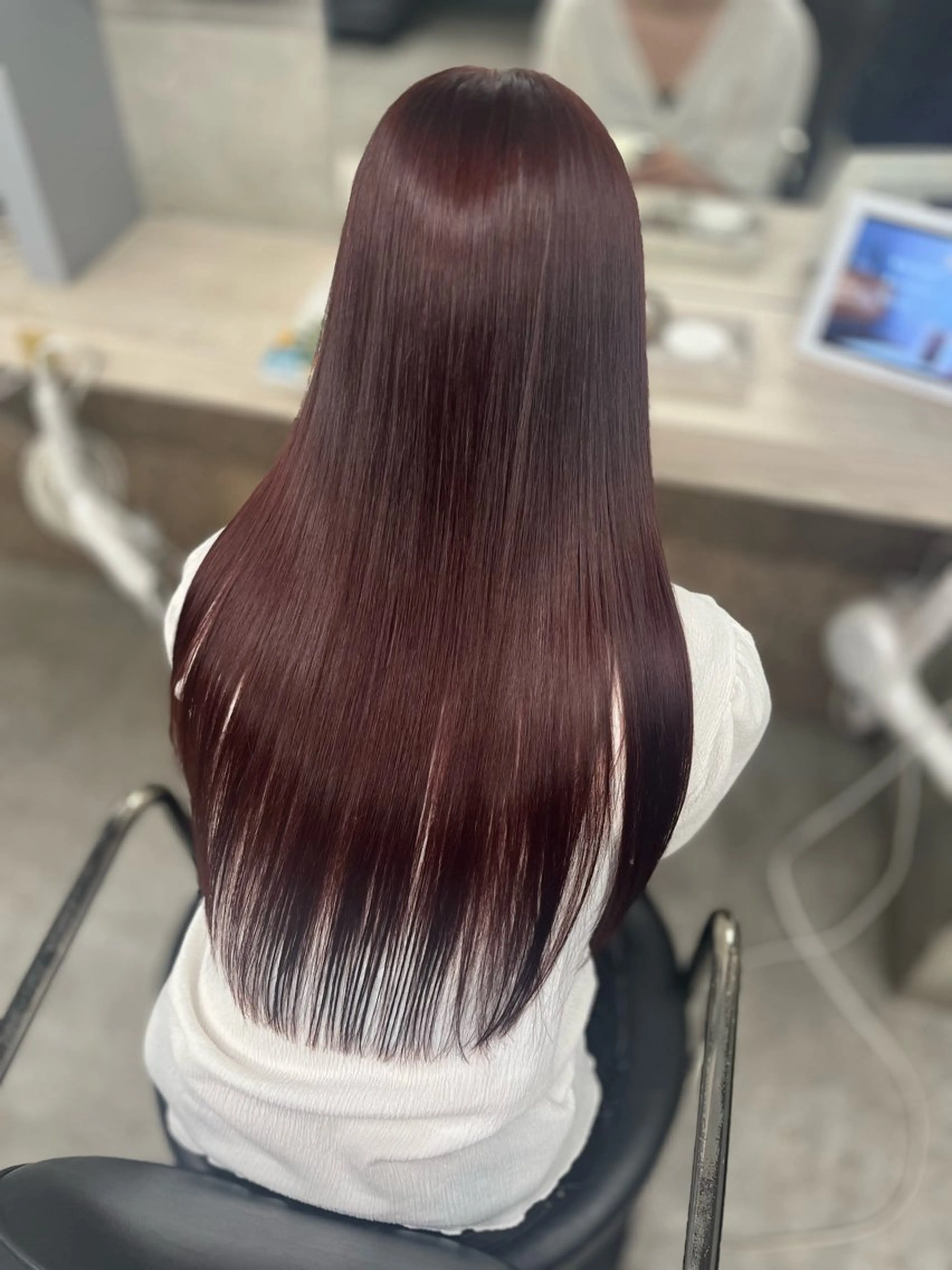 ロング カラー ヘアカラー トリートメント 🖤 tsubura🖤のヘアスタイル