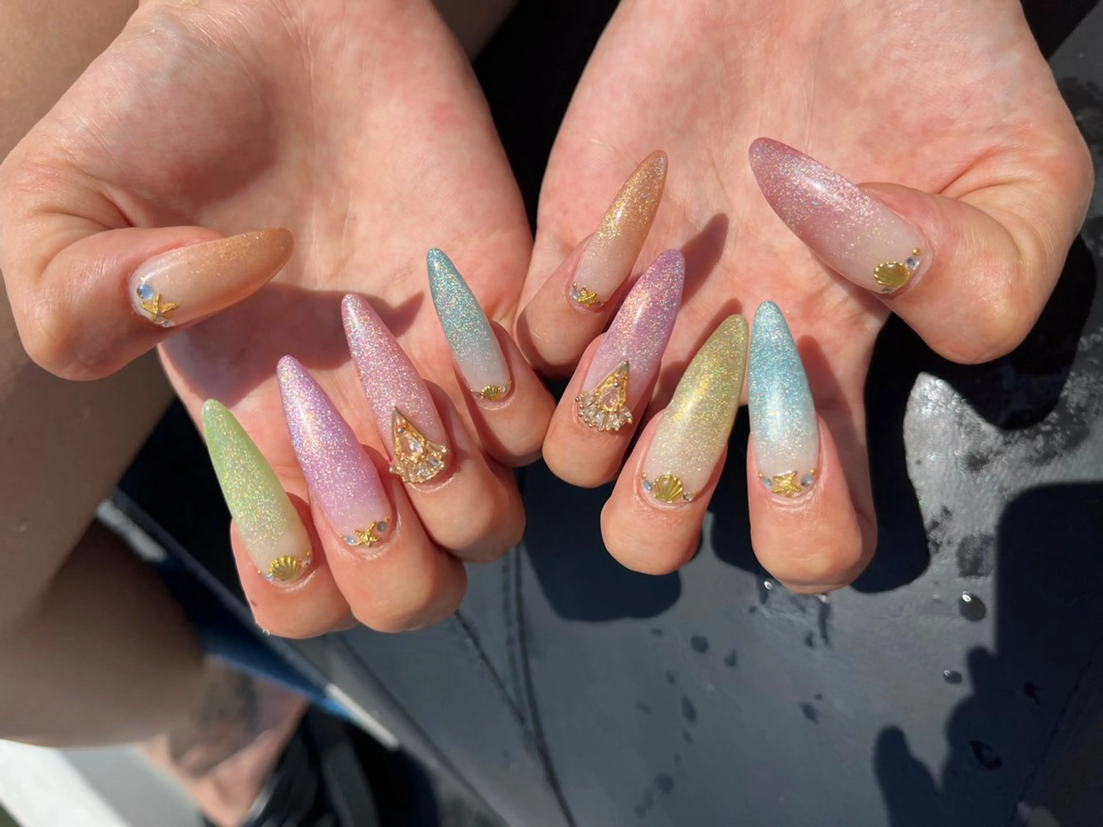 ネイル マグネットネイル ハンドネイル フットネイル Nail salon LuaRのネイルデザイン