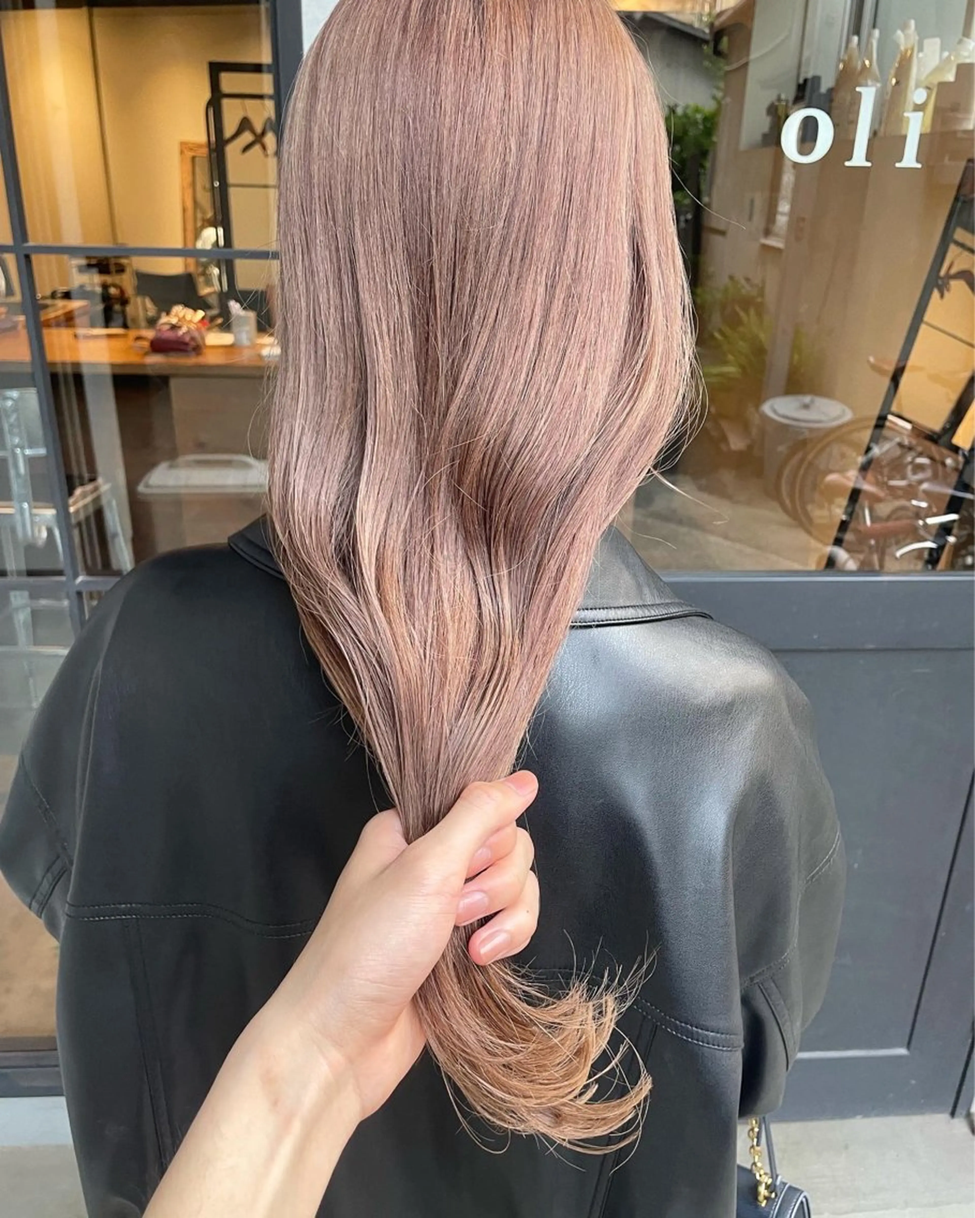 ロング ヘアカラー ボブ／パーマ指名 No. 1🍃れんとのヘアスタイル