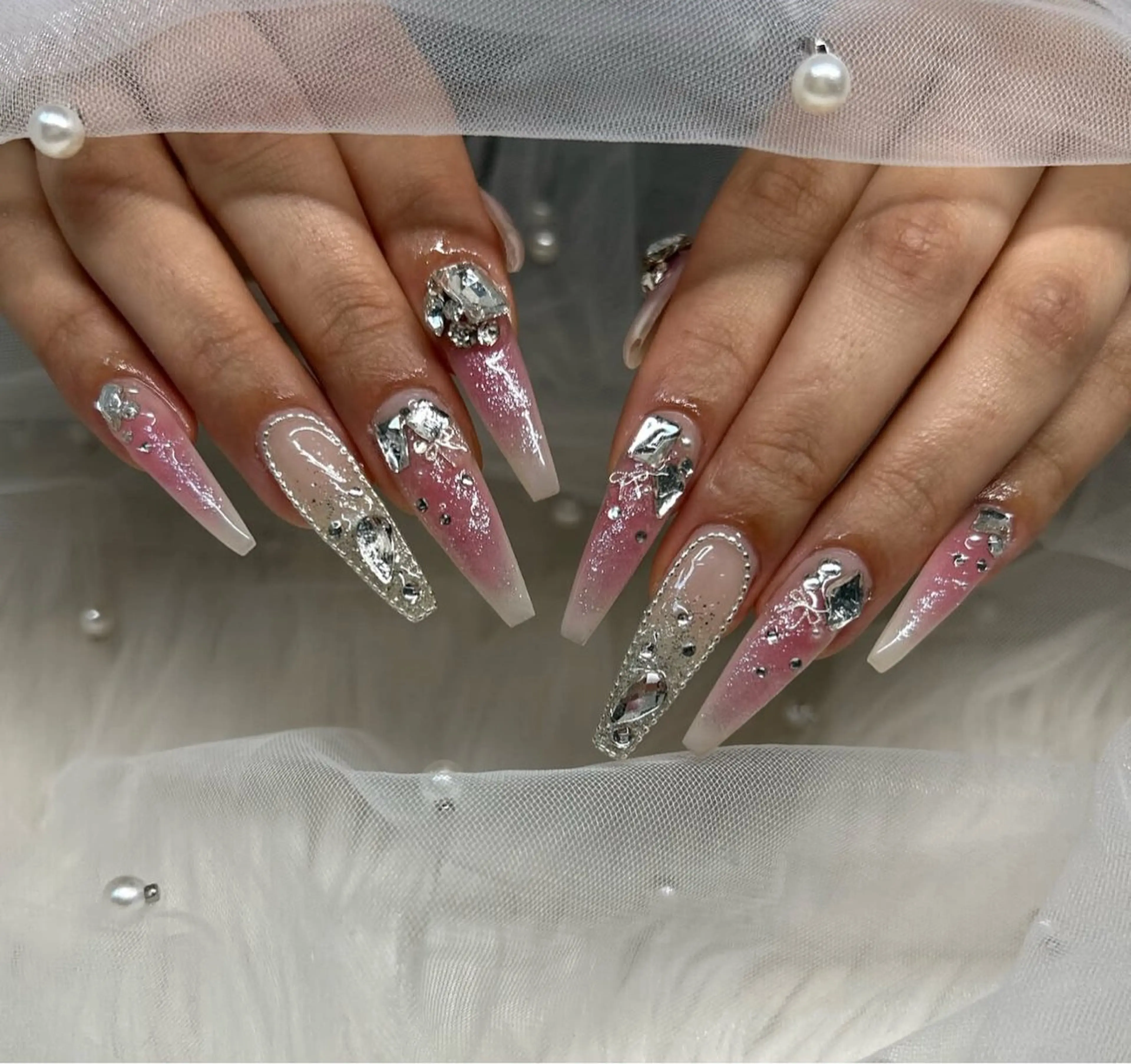 ネイル ハンドネイル ドリスネイルサロン所属・Doris Nail Salonのネイルデザイン
