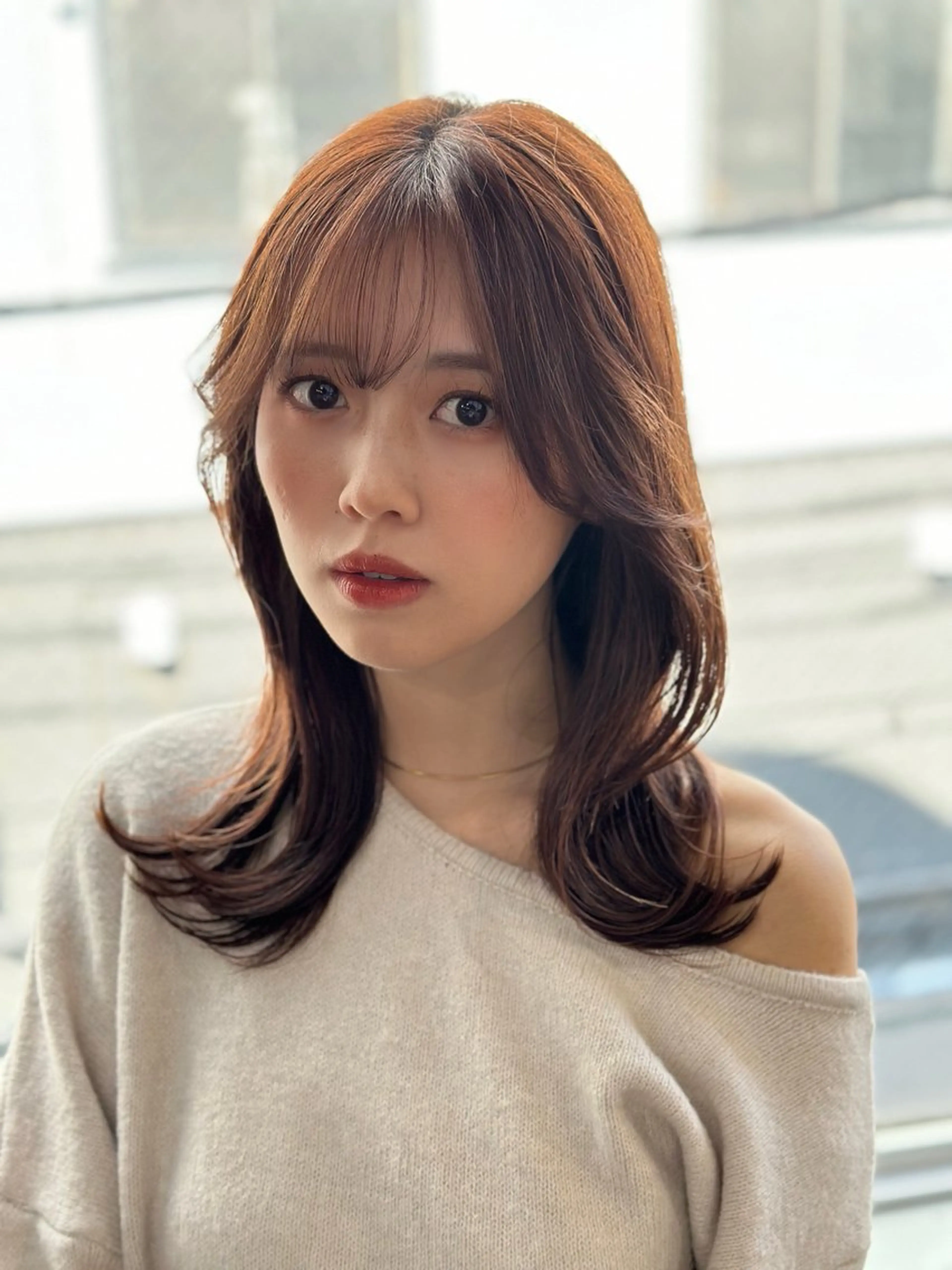 ミディアム ヘアカラー yelm所属・🫒オリーブカラー ミディアムレイヤー✨のヘアスタイル