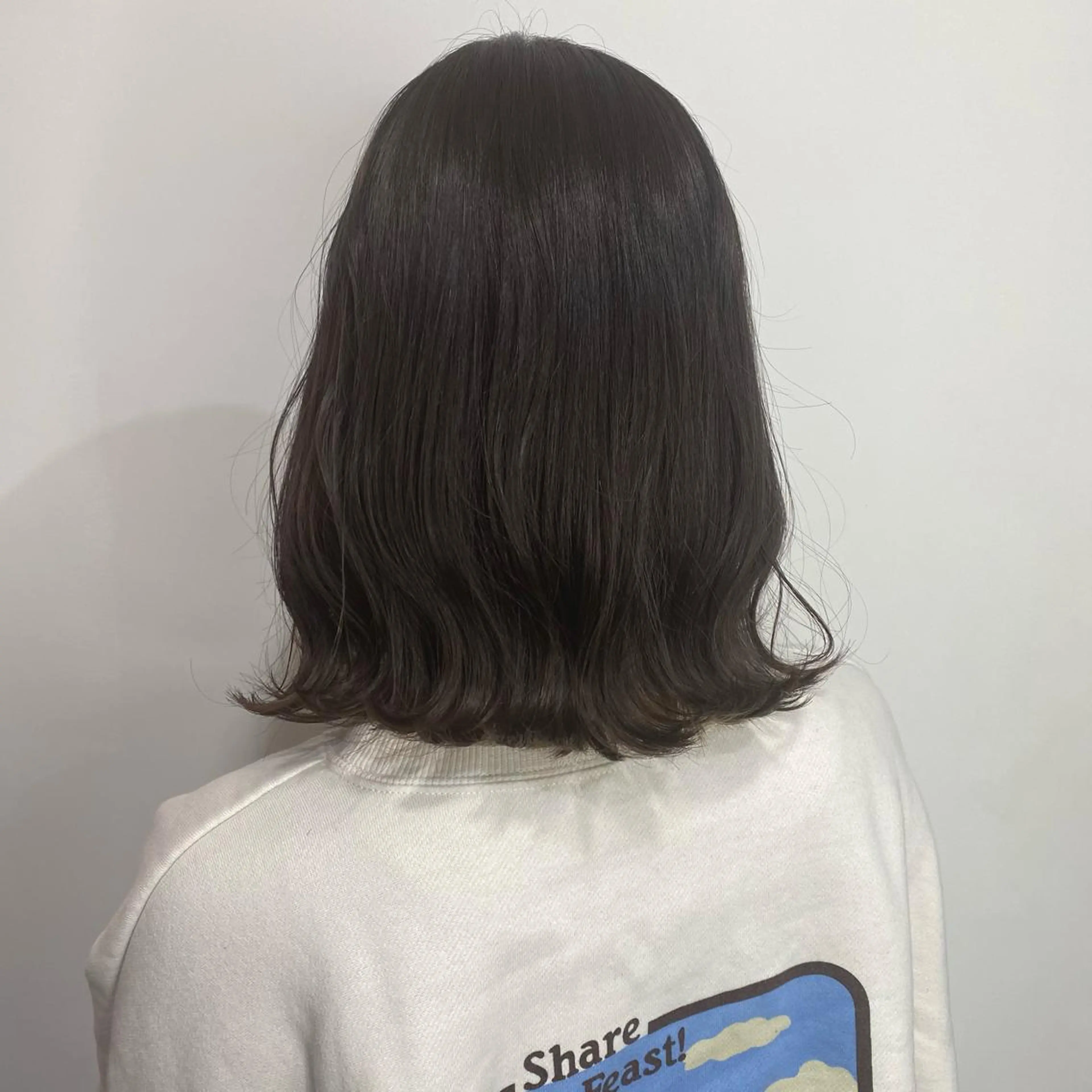 ミディアム カラー EKOLU所属・髪質改善サロン🫧 戎谷栞菜のヘアスタイル