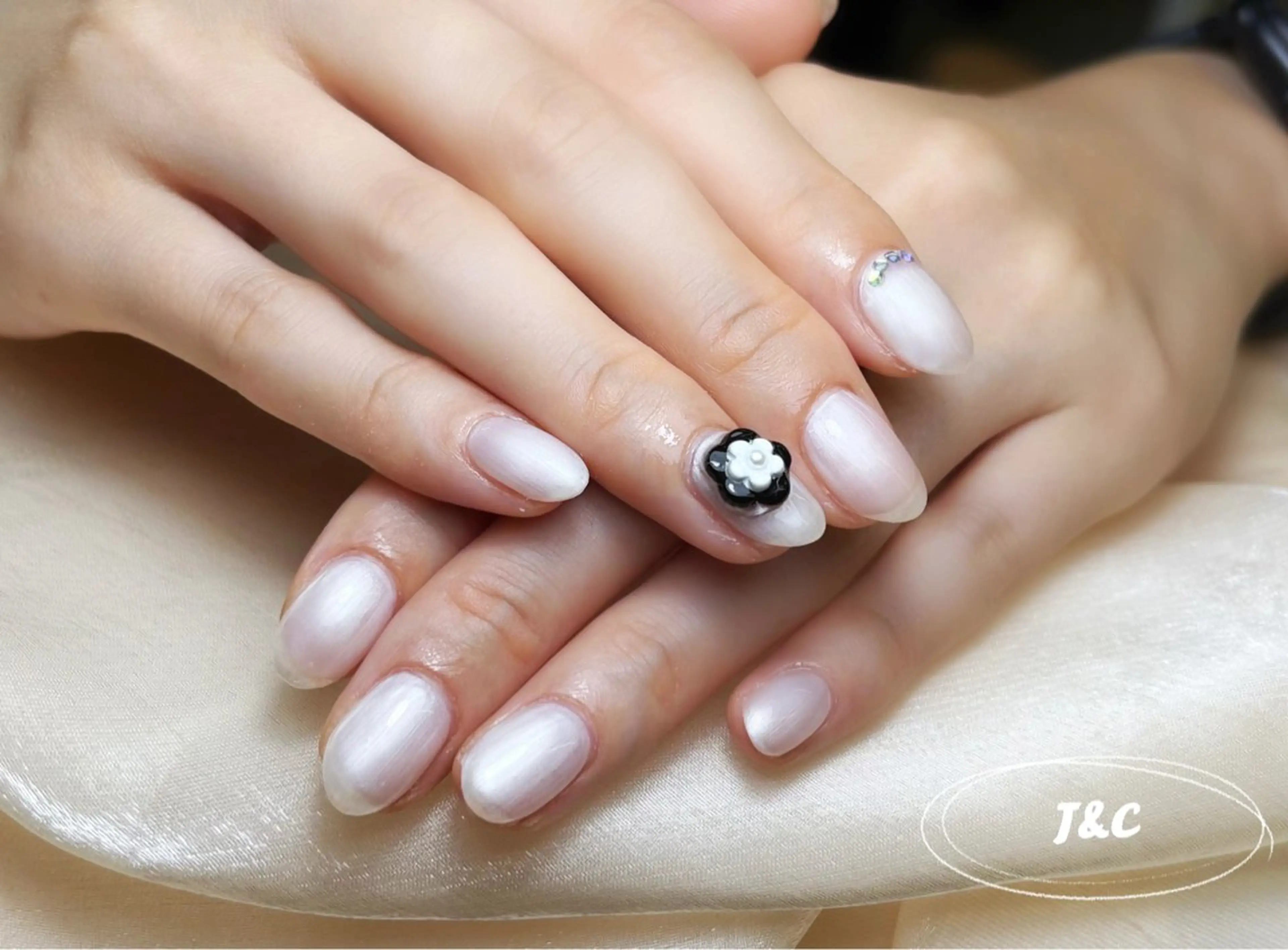 ショート ハンドネイル J&C  Nail所属・J&C Nail Salonのネイルデザイン