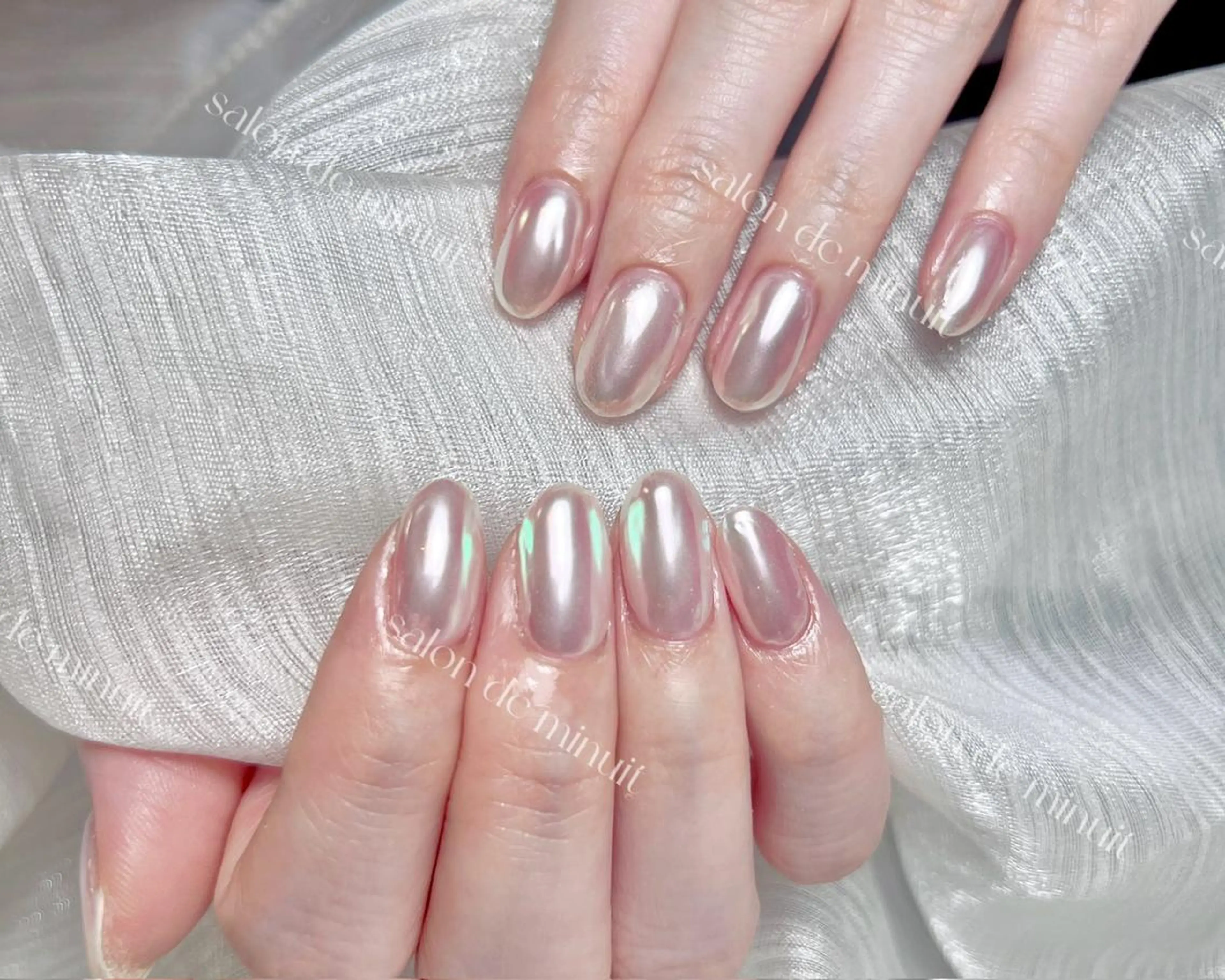 ネイル Salon de Minuit🦩のネイルデザイン