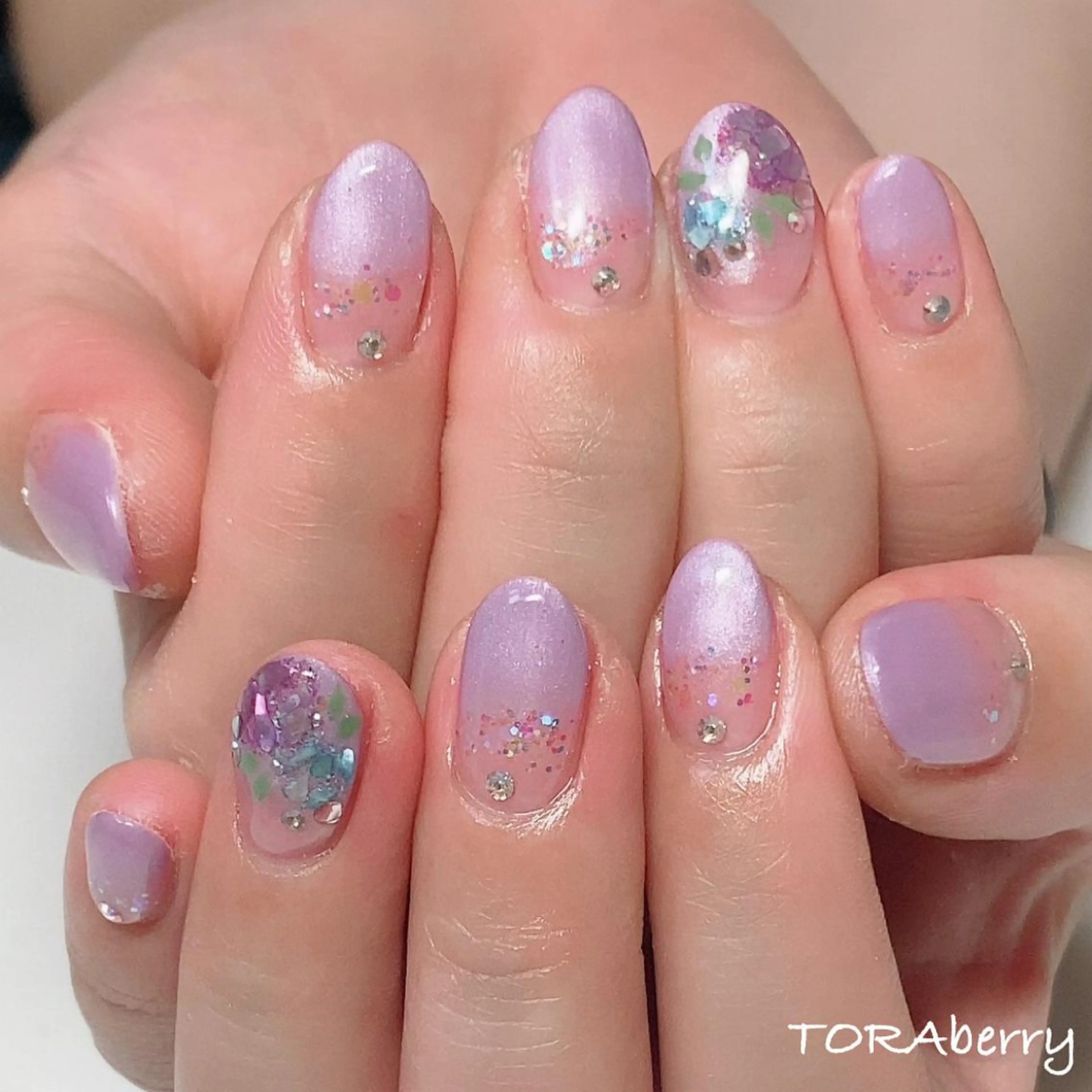 ネイル ハンドネイル ネイリスト なつみのネイルデザイン