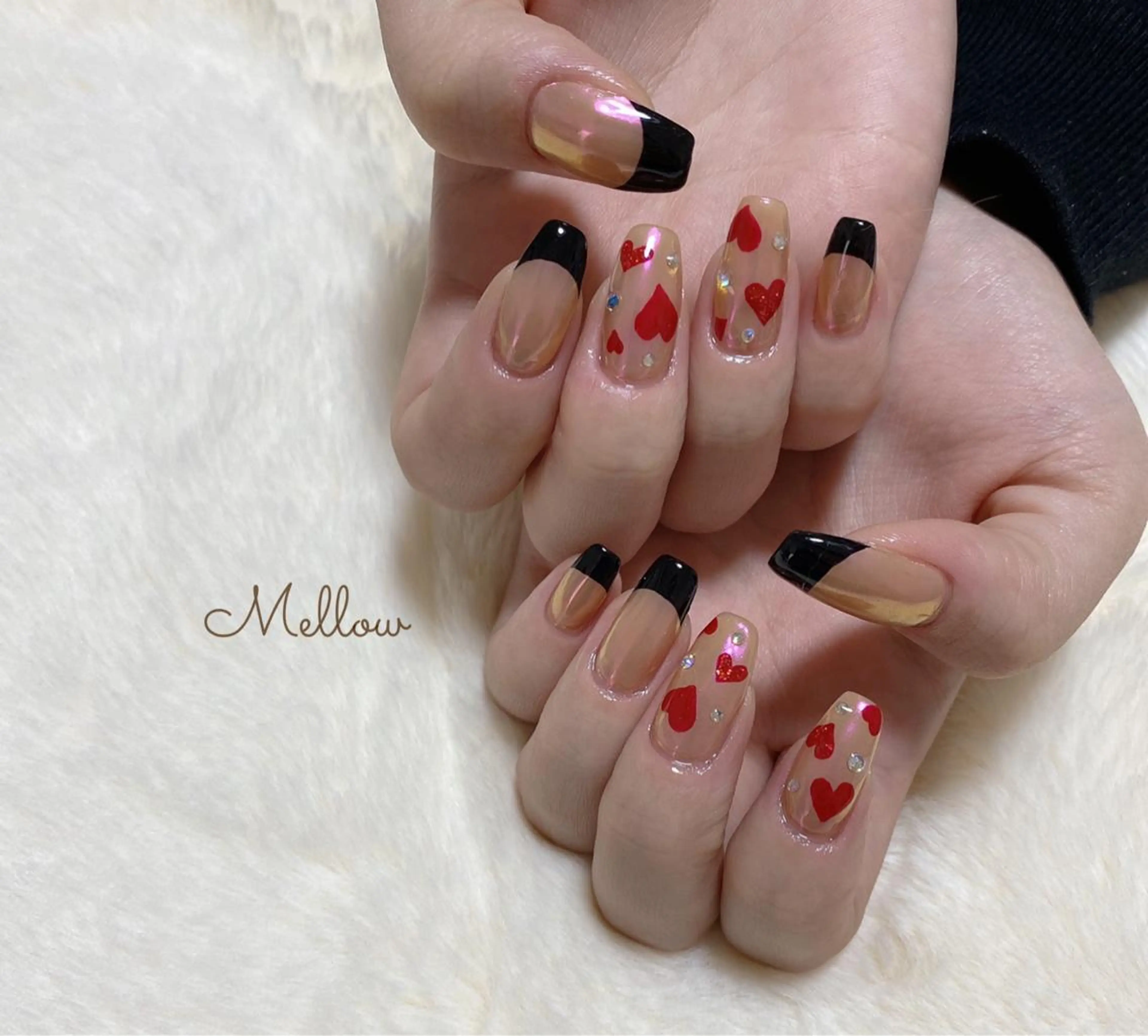 ネイル mayu 𓃠のネイルデザイン