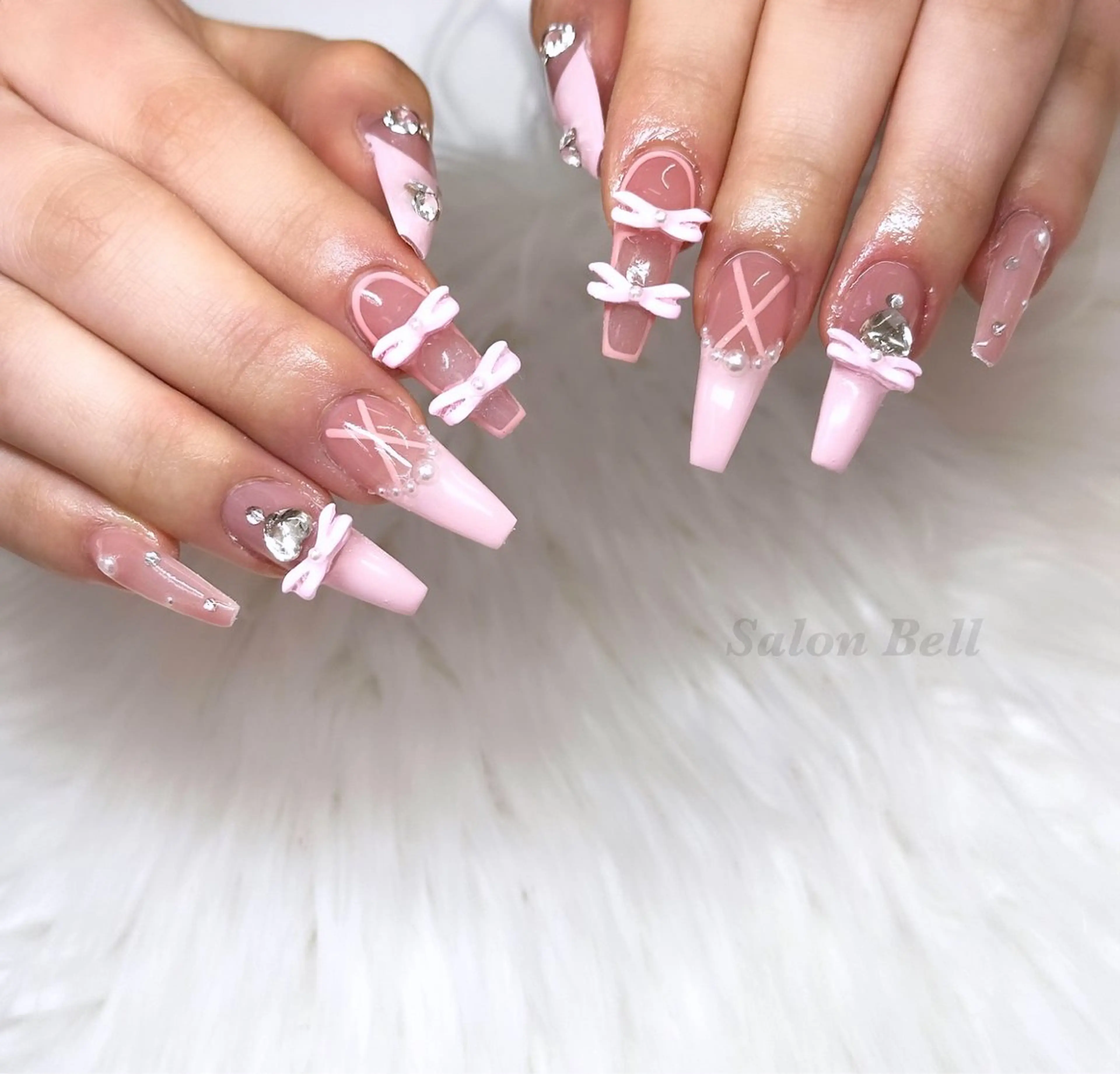 ネイル Bell 富田林店 SAYAKAのネイルデザイン