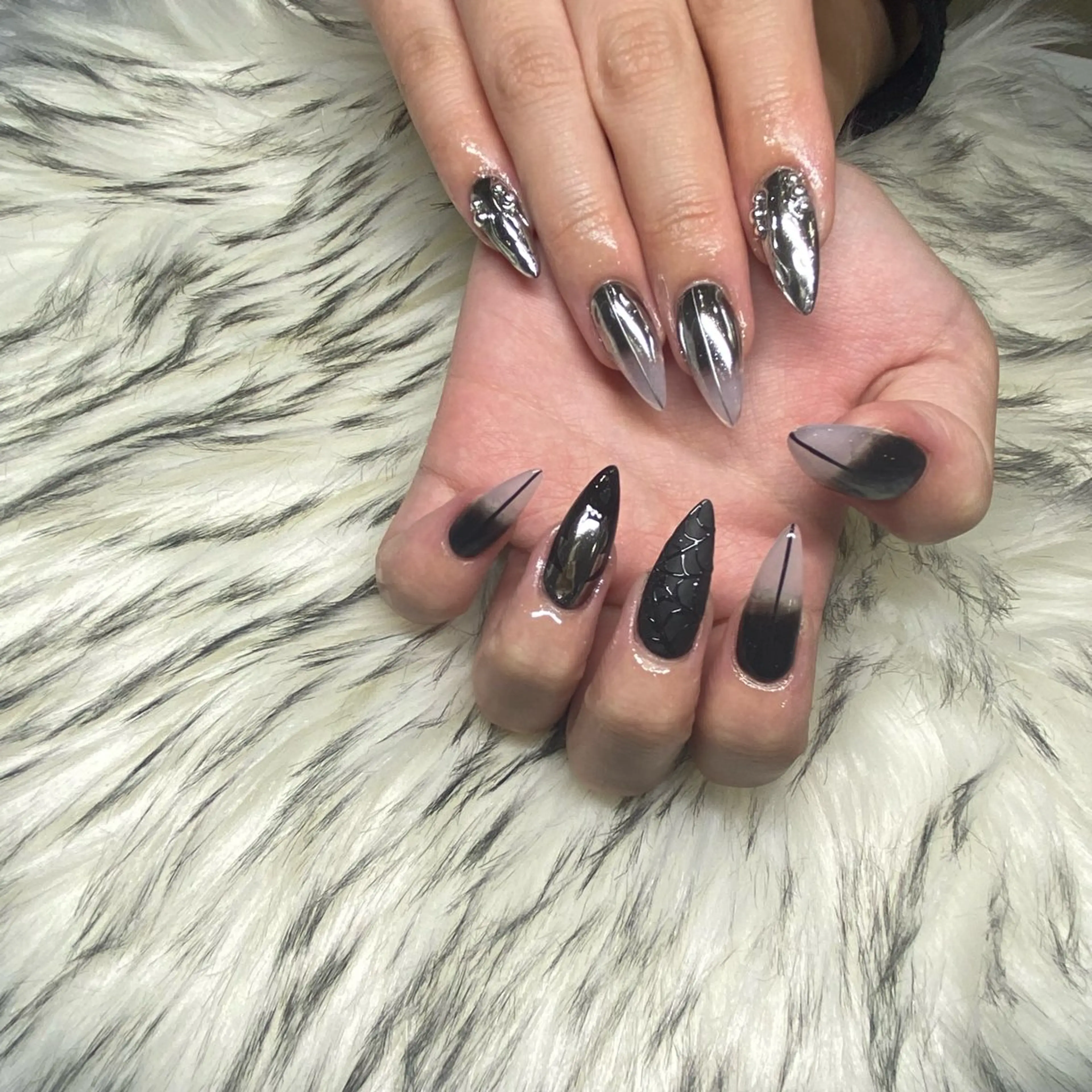 ネイル ハンドネイル la vie Luire所属・la vie Luire アスカのネイルデザイン