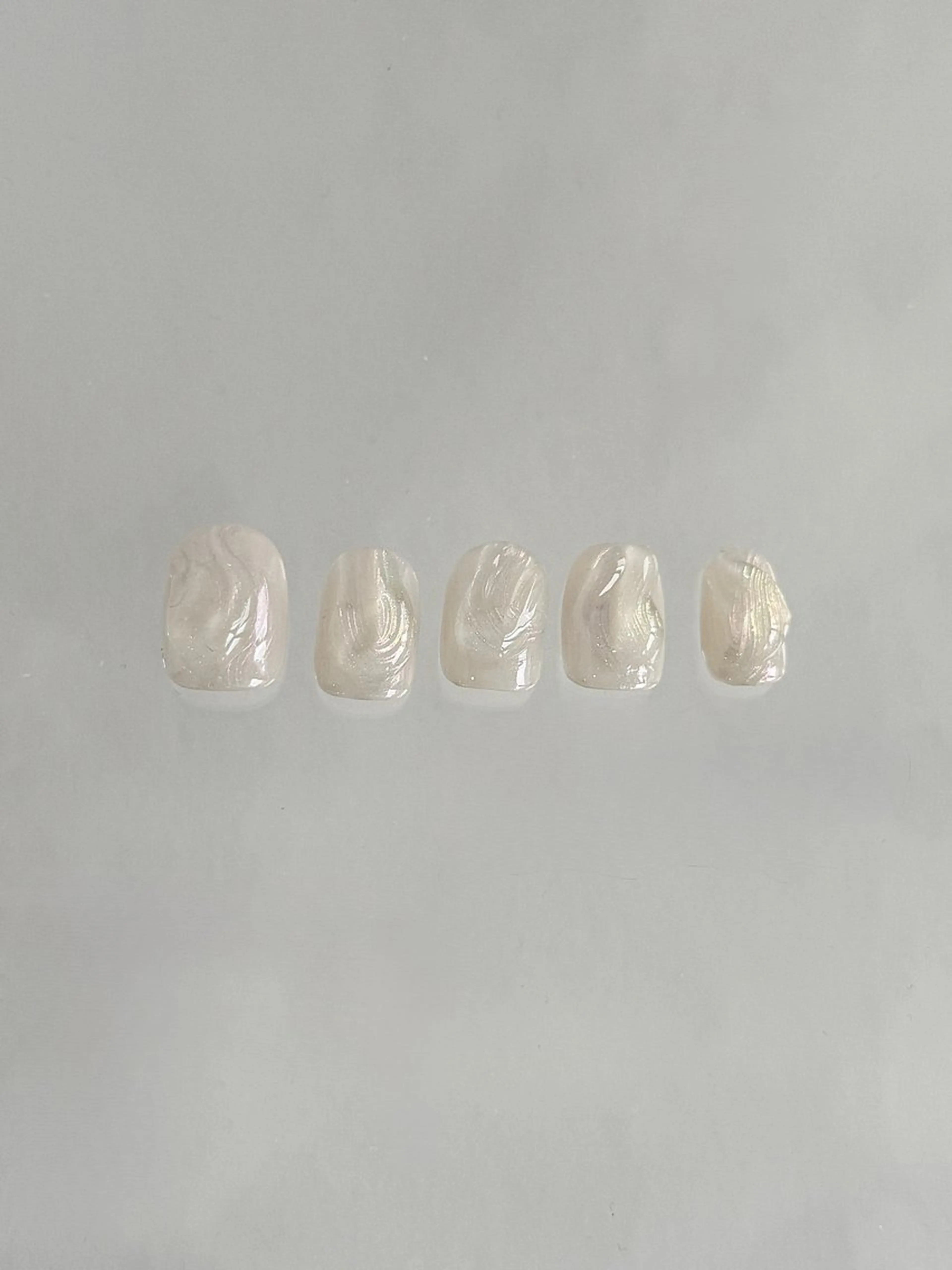 ネイル はるか シンプルネイルのネイルデザイン