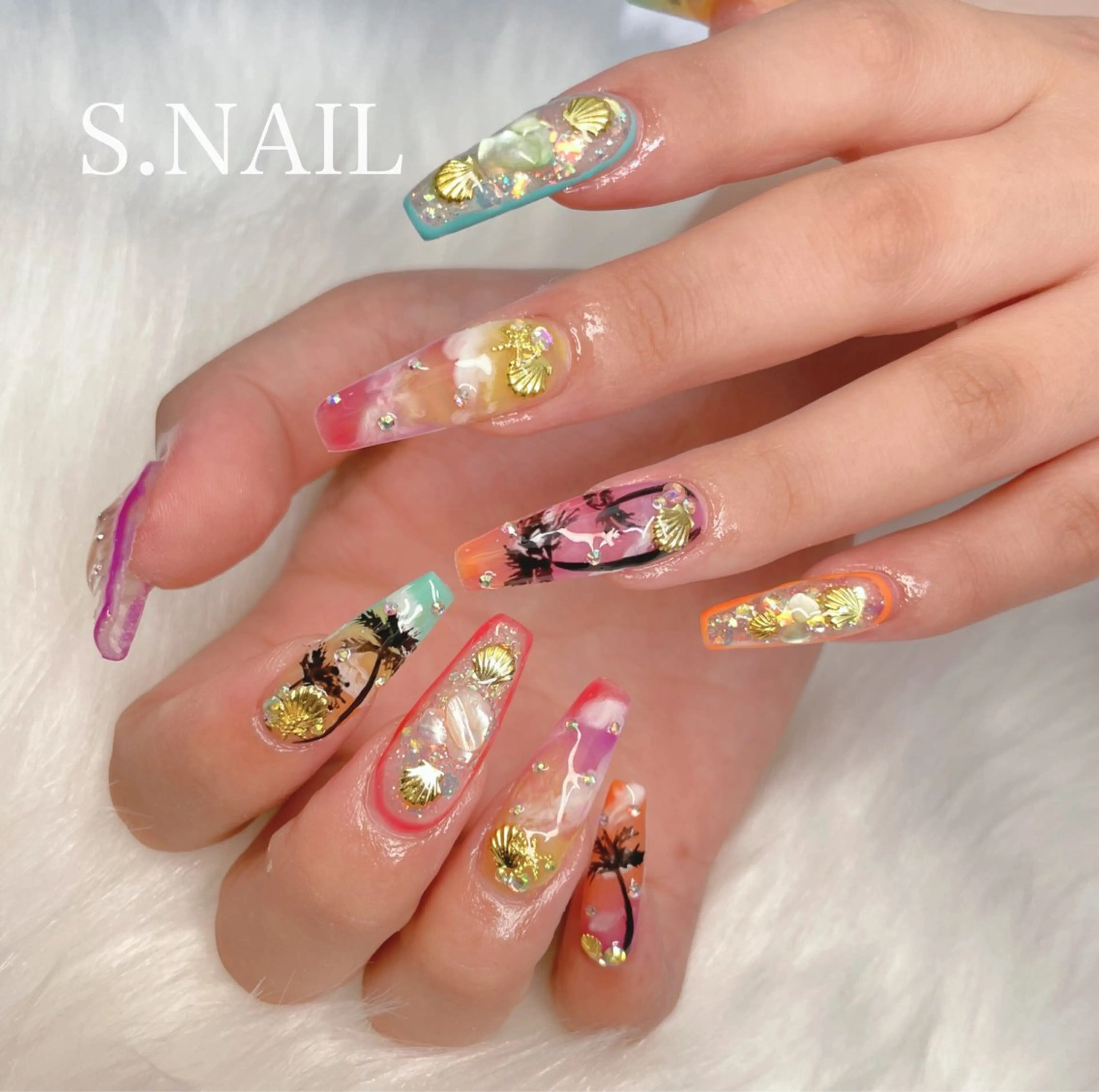 ネイル 持ち込み 夏ネイル ハンドネイル S♡NAIL所属・S.NAIL Suuのネイルデザイン