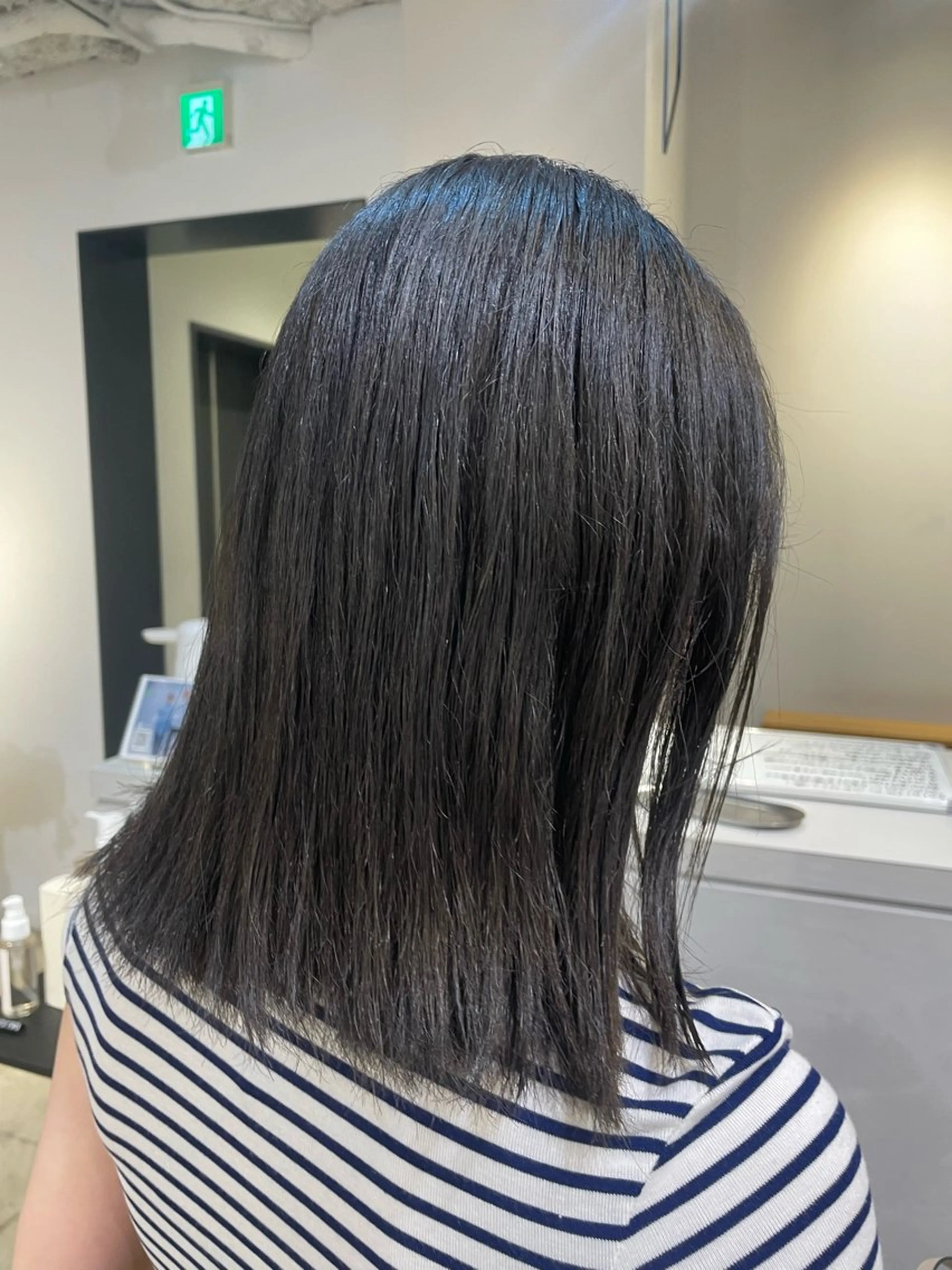 カラー グレージュ オリーブグレージュ オリーブグレー FILMS 田町芝浦所属・カットイルミナカラー ひより FILMSのヘアスタイル