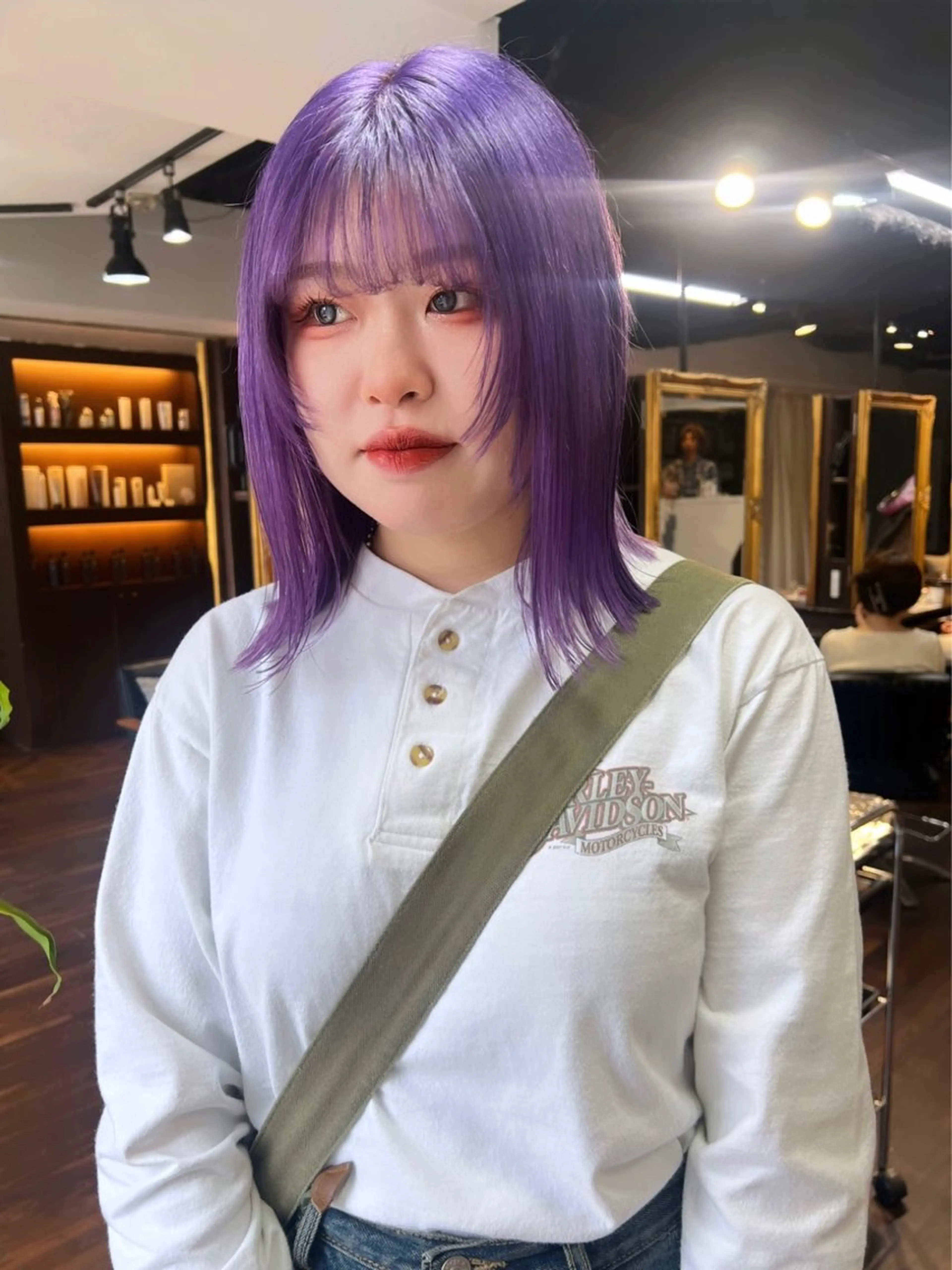 ミディアム カラー ブリーチ ケアブリーチ 透明感カラー デザインカラー ダブルカラー nendo_hair所属・ハイトーン/ブリーチ レイヤーsonokaのヘアスタイル