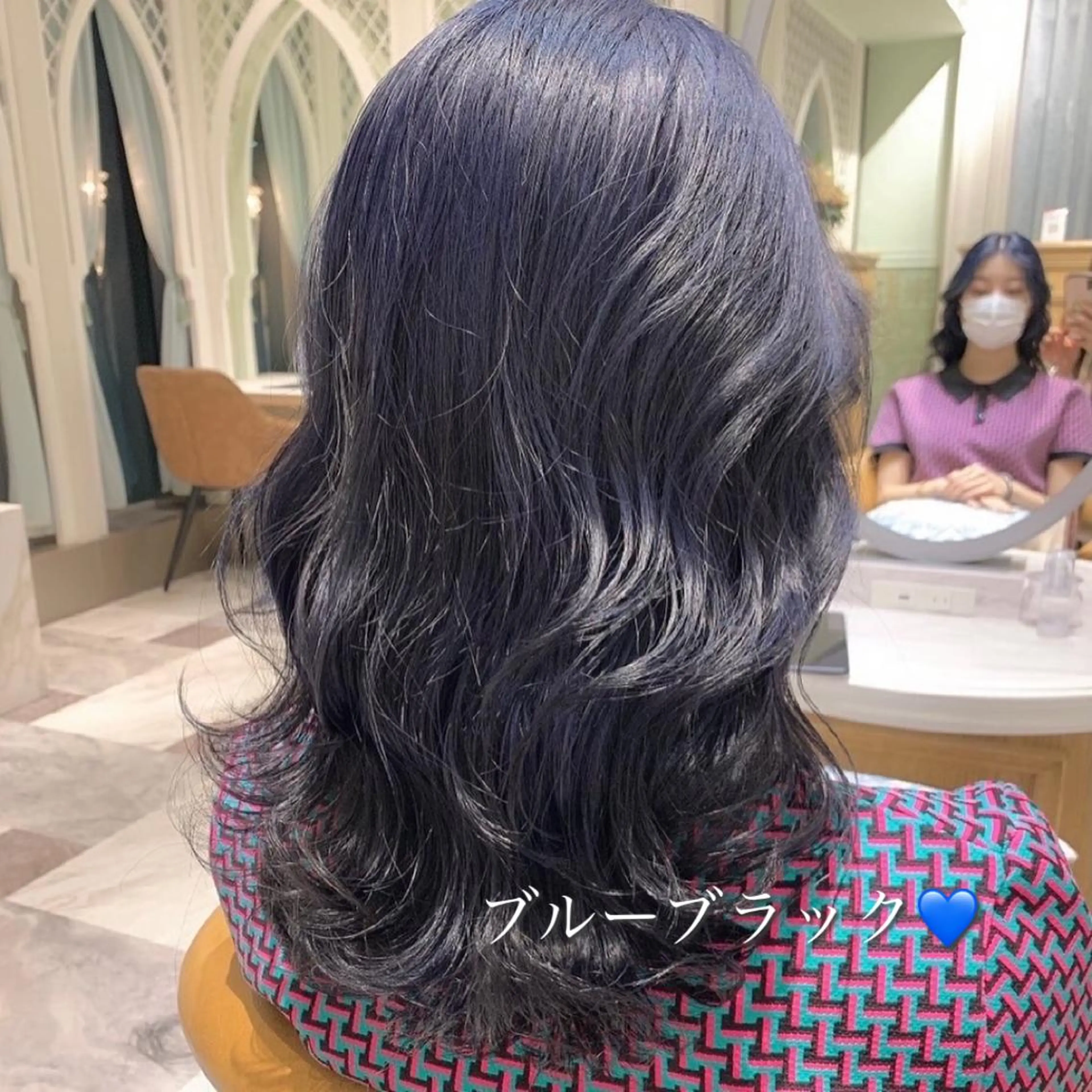 ロング カラー 黒髪 ブリーチ ブルーカラー ブルーブラック 韓国風ヘア カット ヘアカラー トリートメント 韓国ヘア特化型美容師 カワノマイ🇰🇷のヘアスタイル