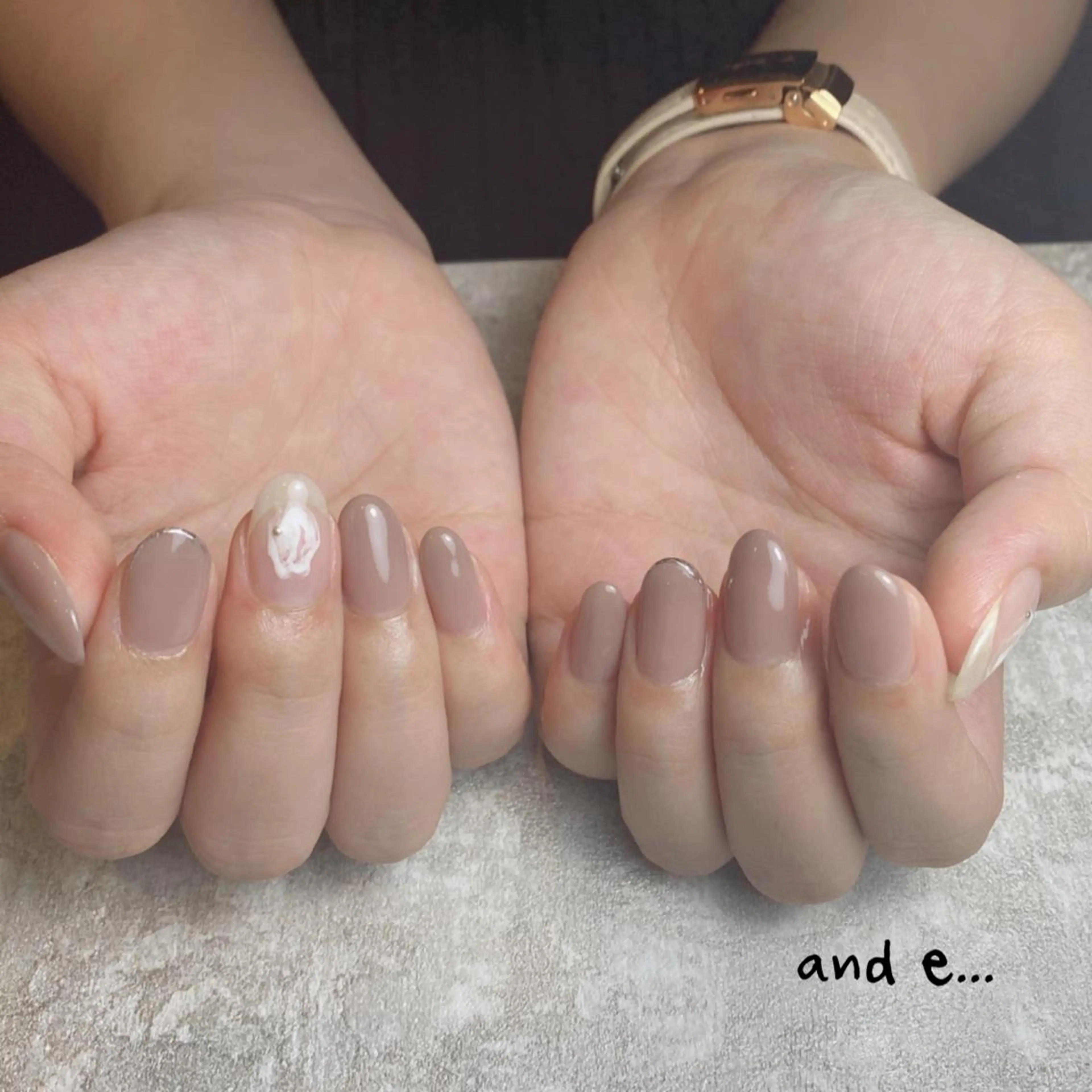 ネイル アートネイル オーロラネイル クリアネイル グラデーション ラメ(グリッター) nailsalon mur.のネイルデザイン