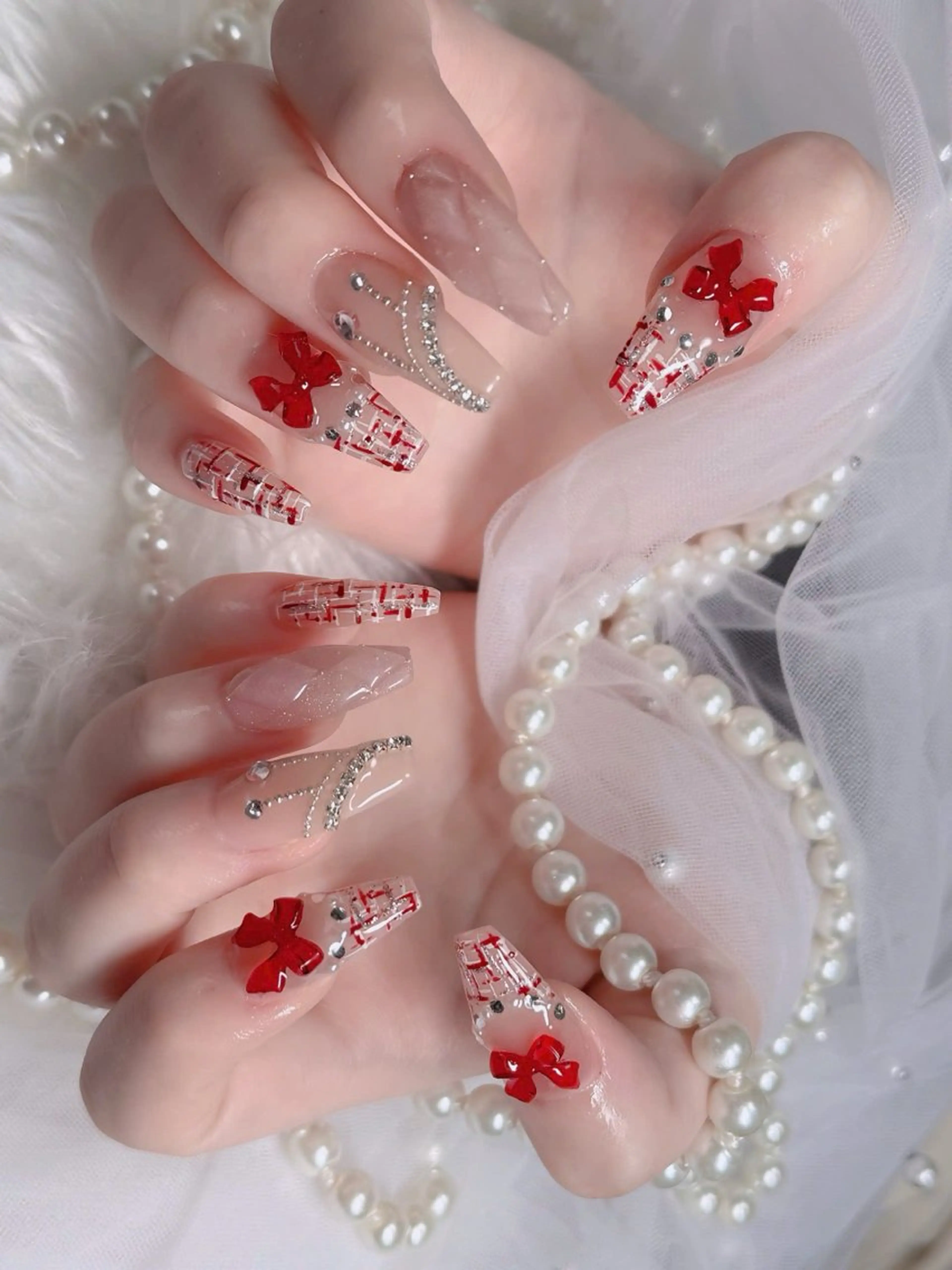 ネイル フレンチネイル ジェルネイル ガラスフレンチ ハロウィン ハート ハンドネイル H.baby Nail Salonのネイルデザイン