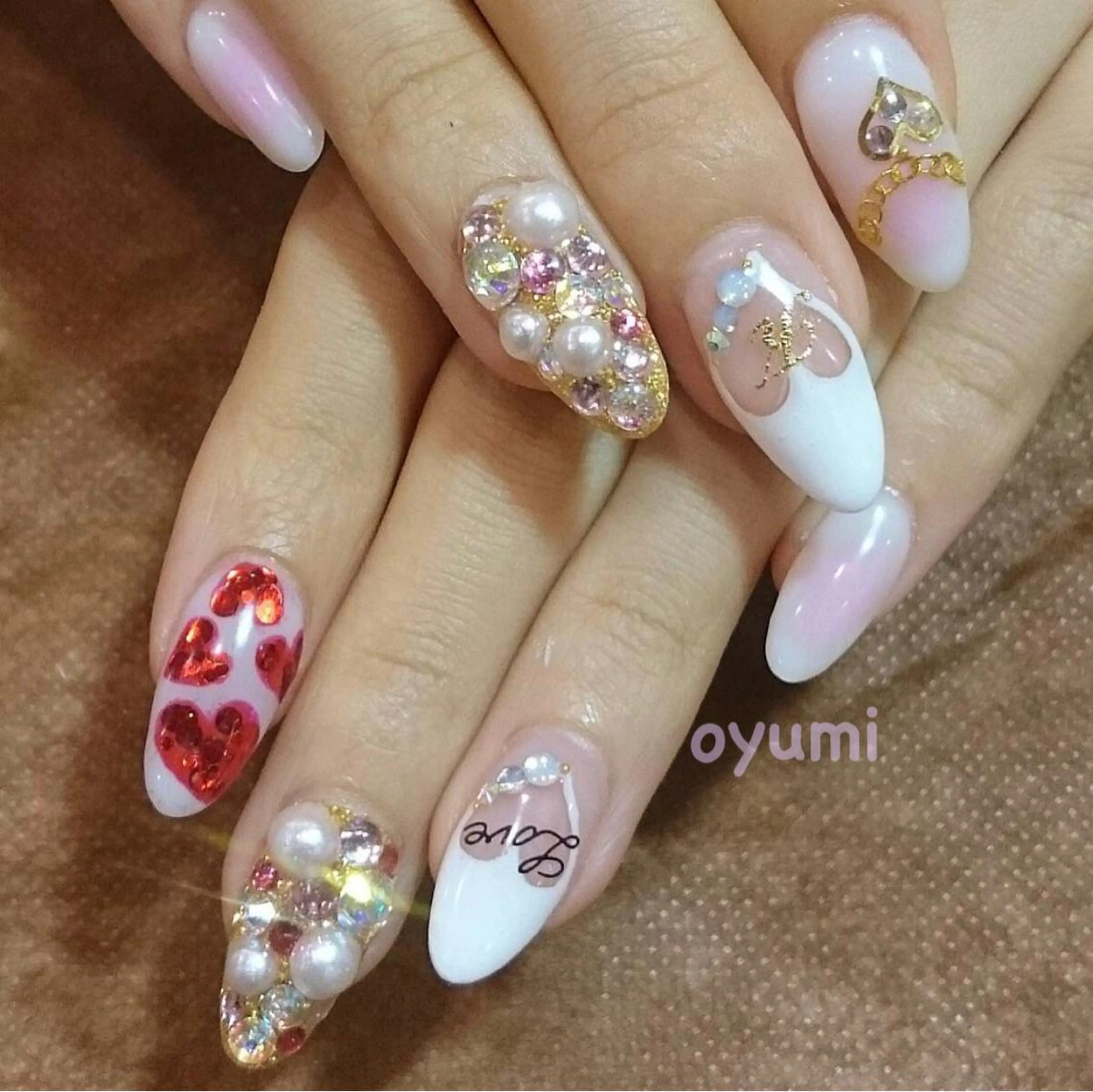 ネイル ハート ブライダルネイル ハンドネイル takanashi yumiのネイルデザイン