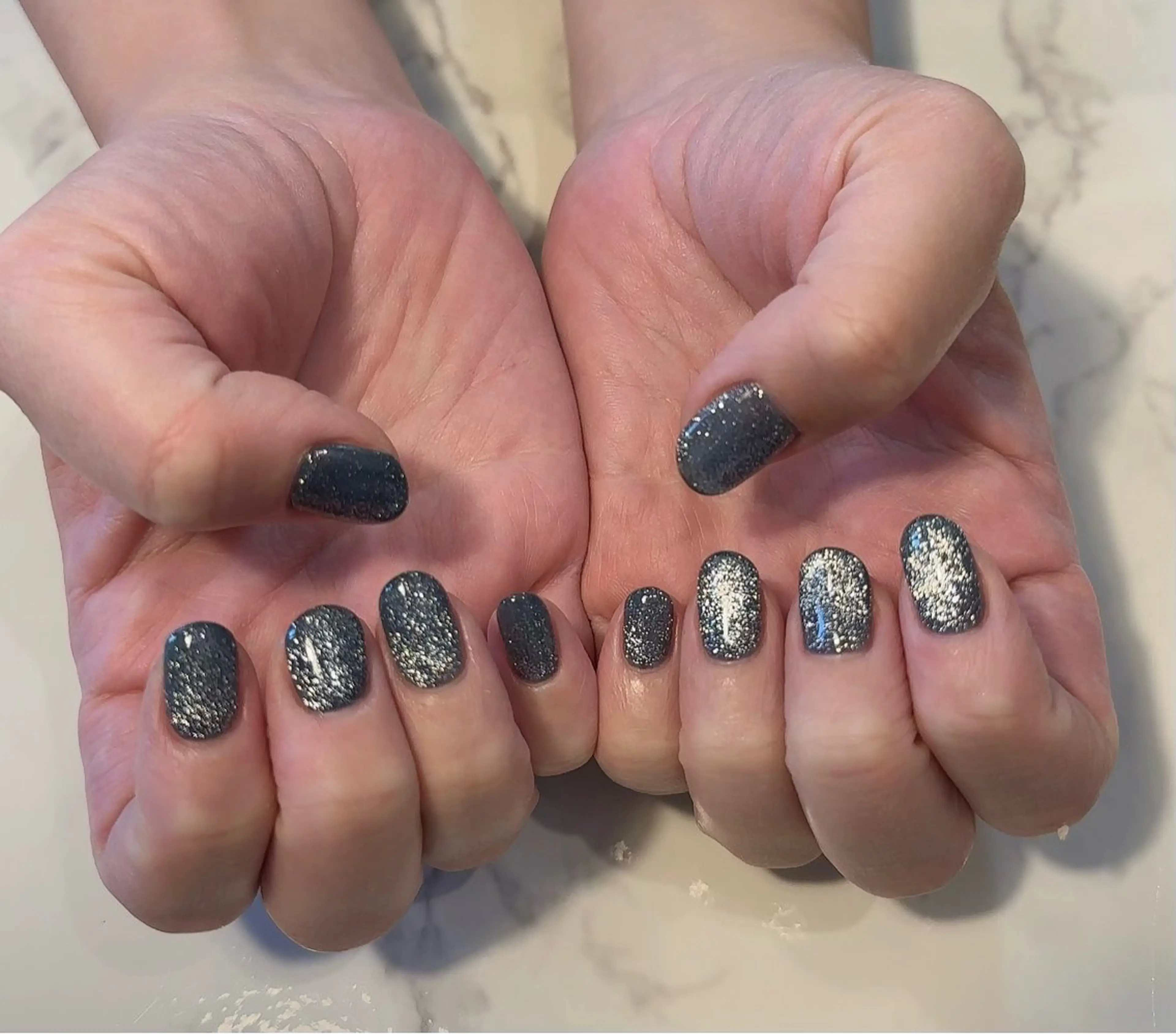 ネイル クリアネイル キラキラネイル ラメ(グリッター) マグネットネイル atelier chic+所属・atelier chic+のネイルデザイン