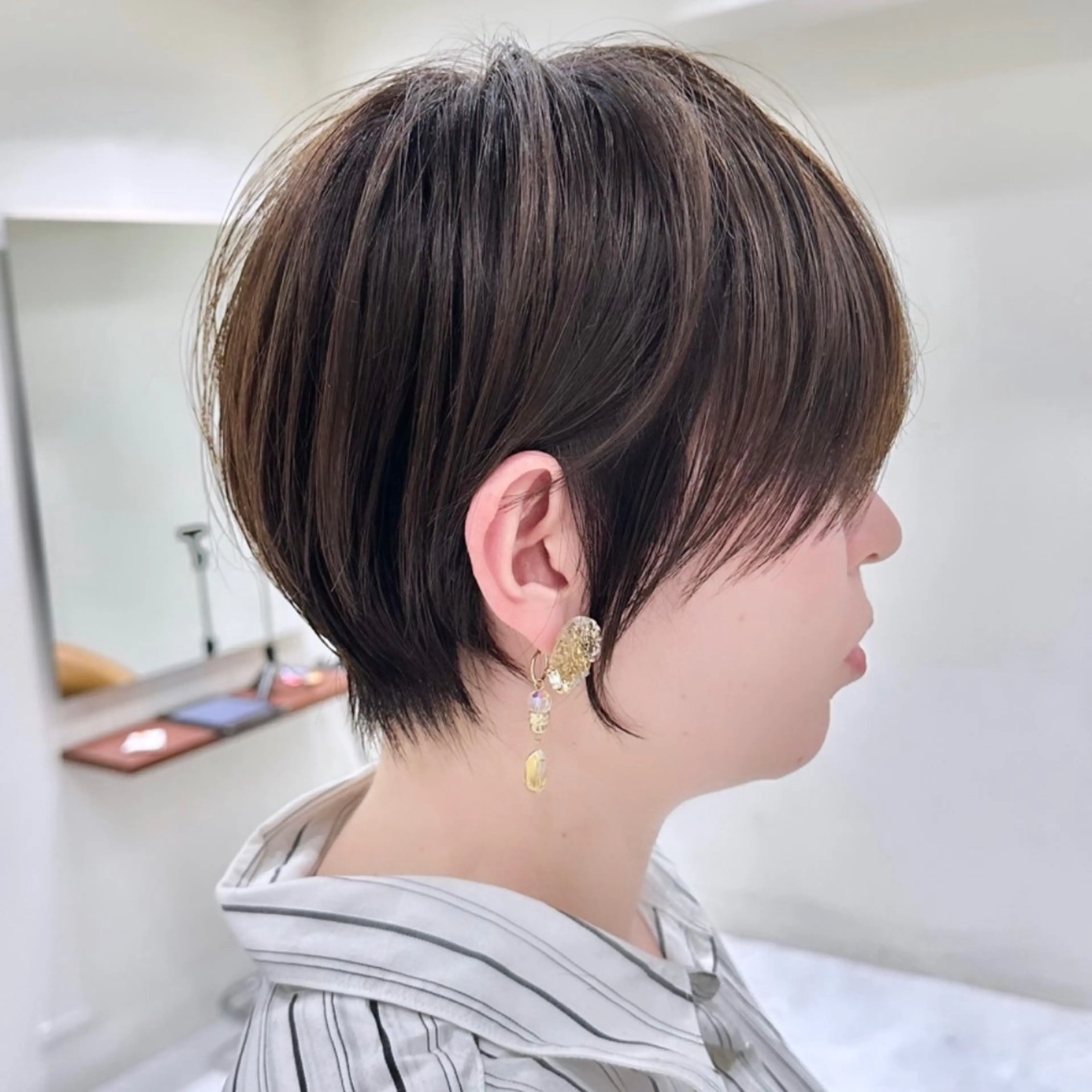 ショート カット ヘアカラー ショート特化✨ 津々美のヘアスタイル