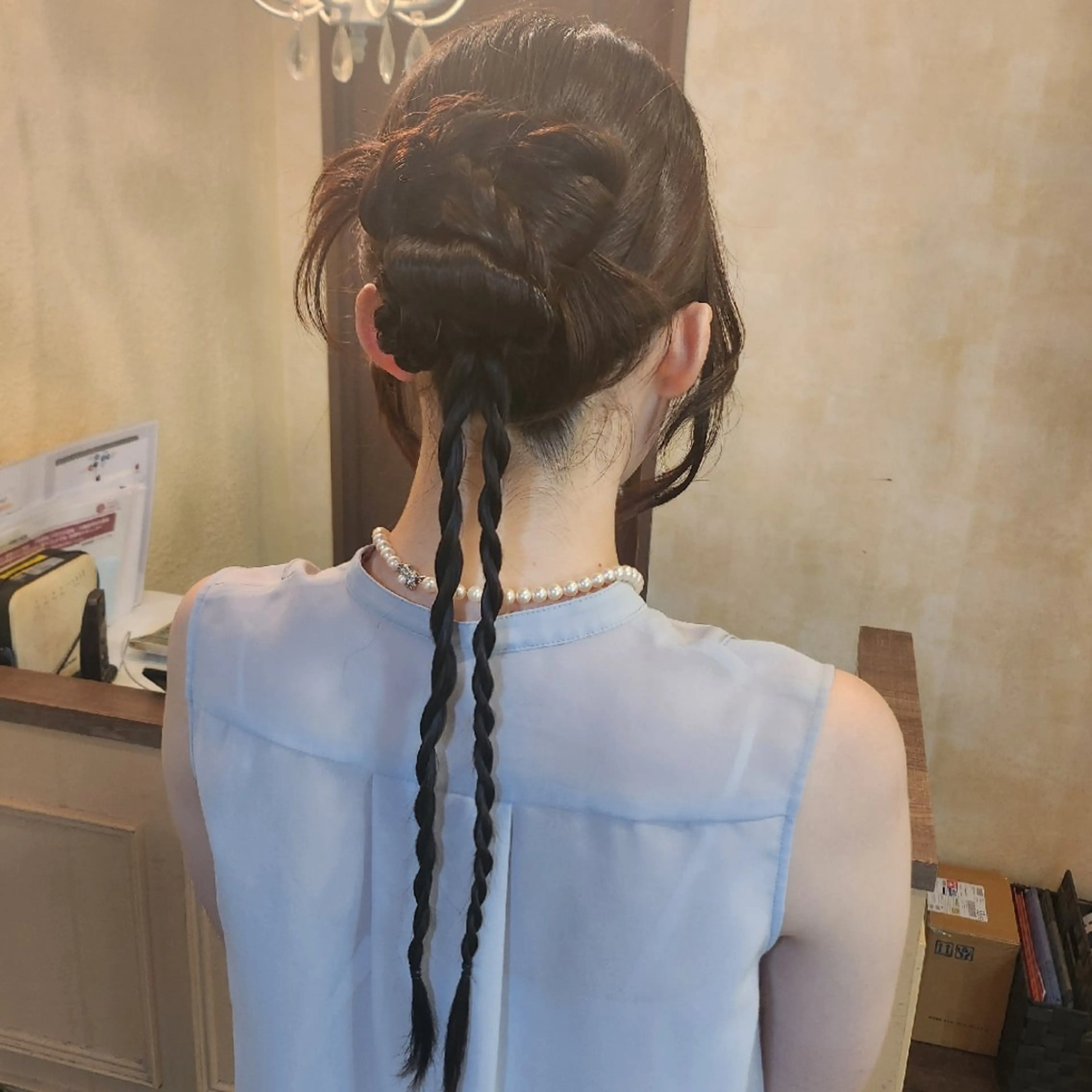 ロング ヘアアレンジ ヘアセット 田井中 悠紀のヘアスタイル