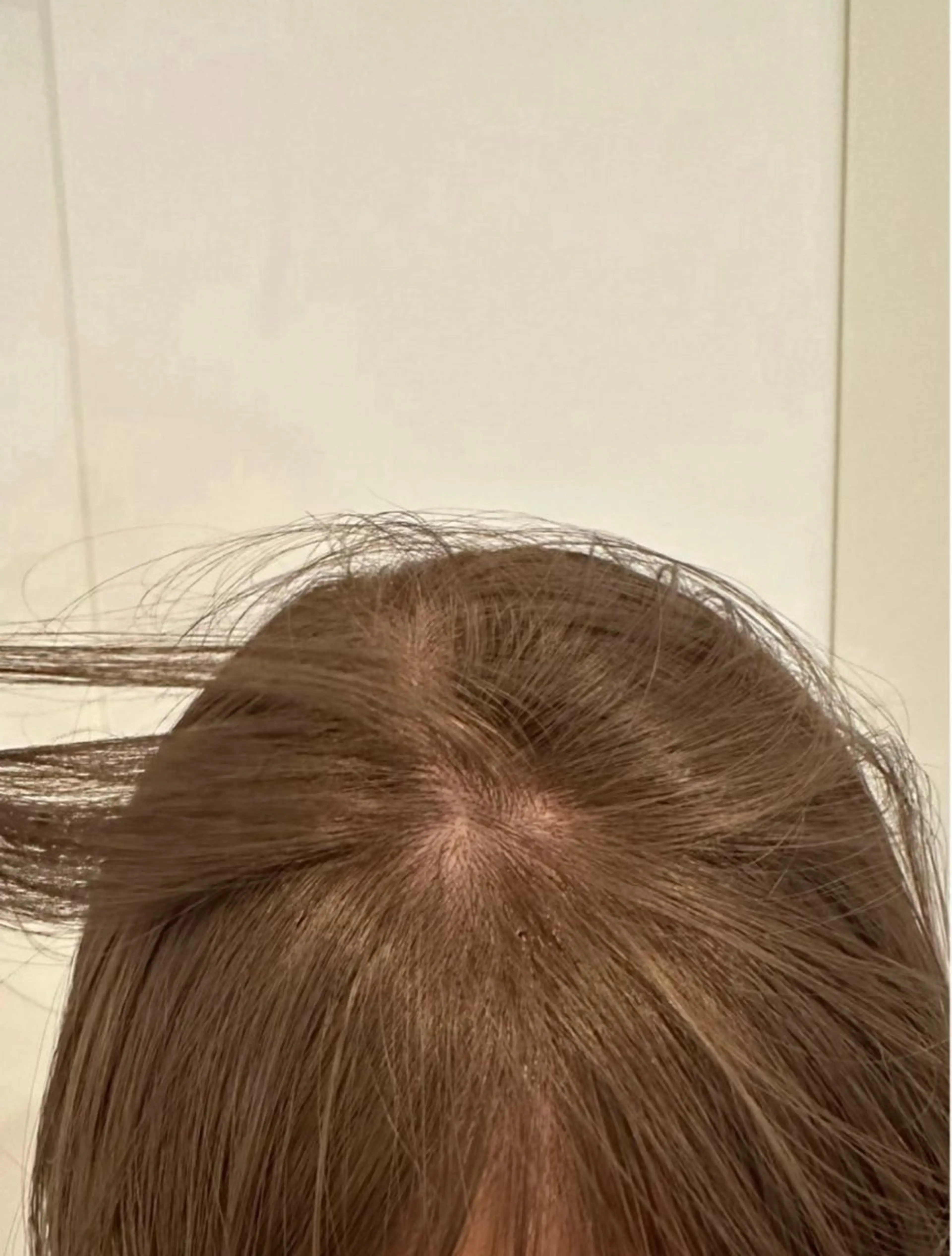 カラー ブリーチ 三谷 はるなのヘアスタイル