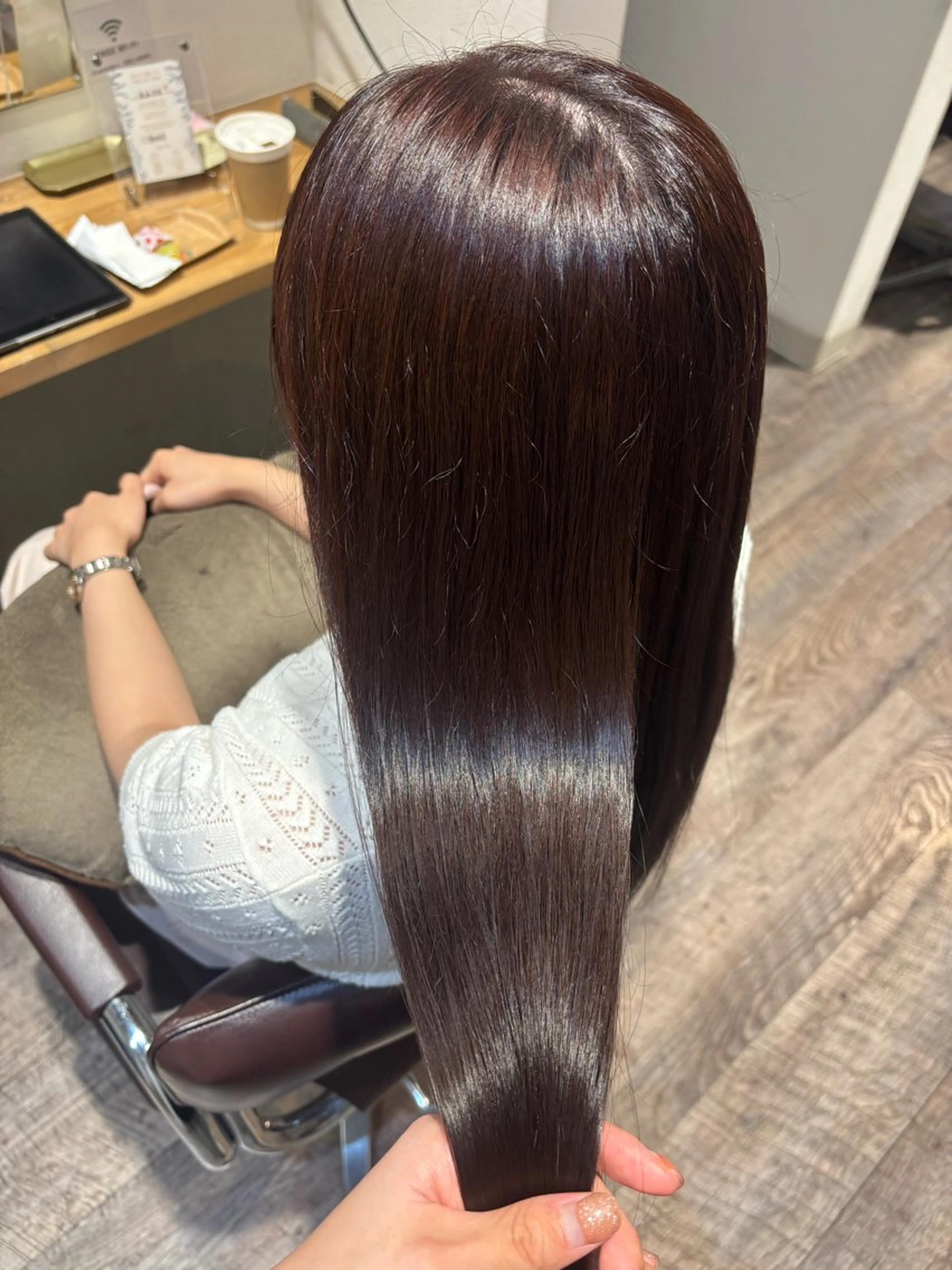 ロング カット ヘアカラー トリートメント マツムラ ミサキのヘアスタイル