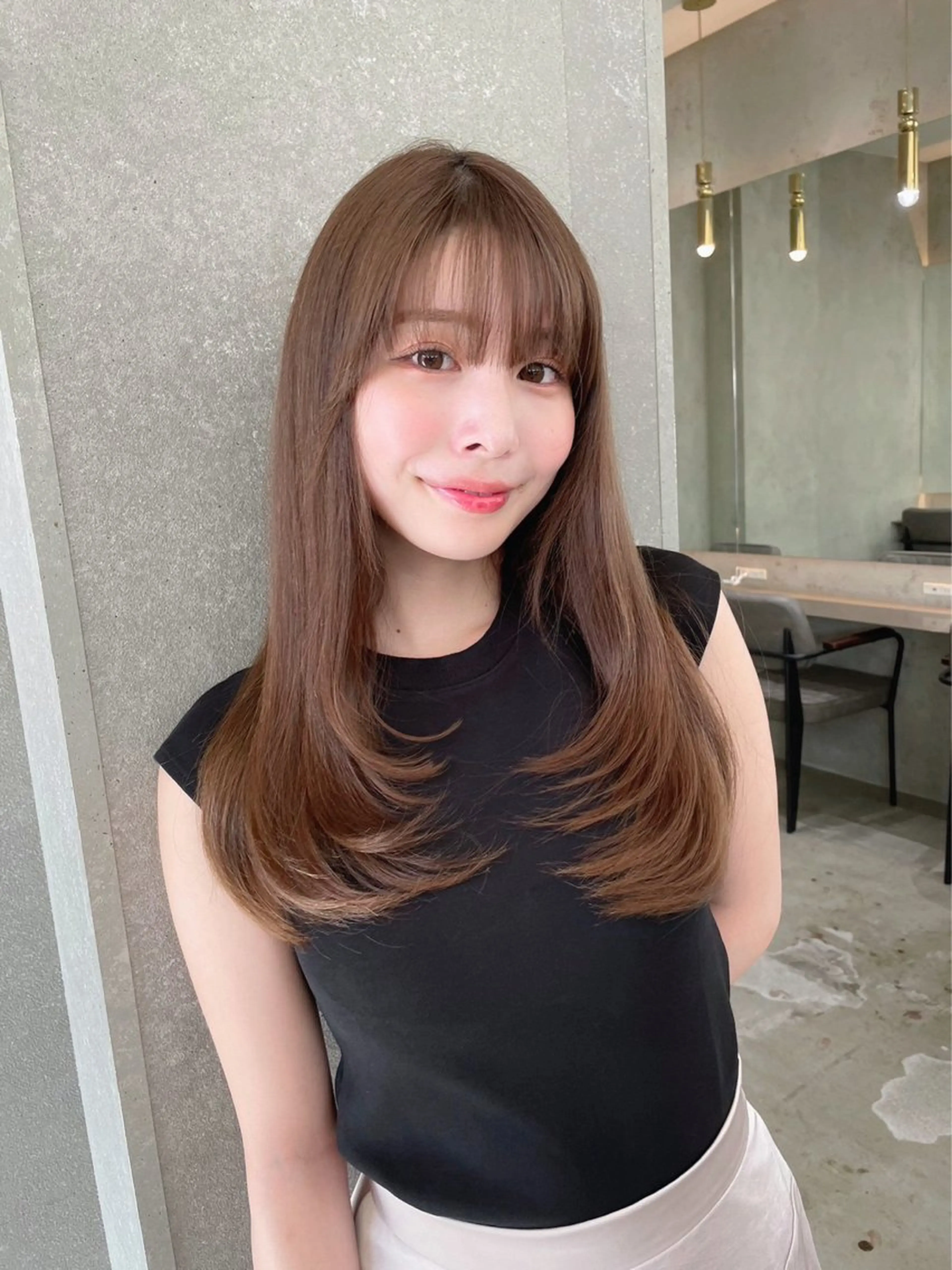 セミロング カット ヘアカラー トリートメント 山本翔一郎 トレンド韓国レイヤーのヘアスタイル